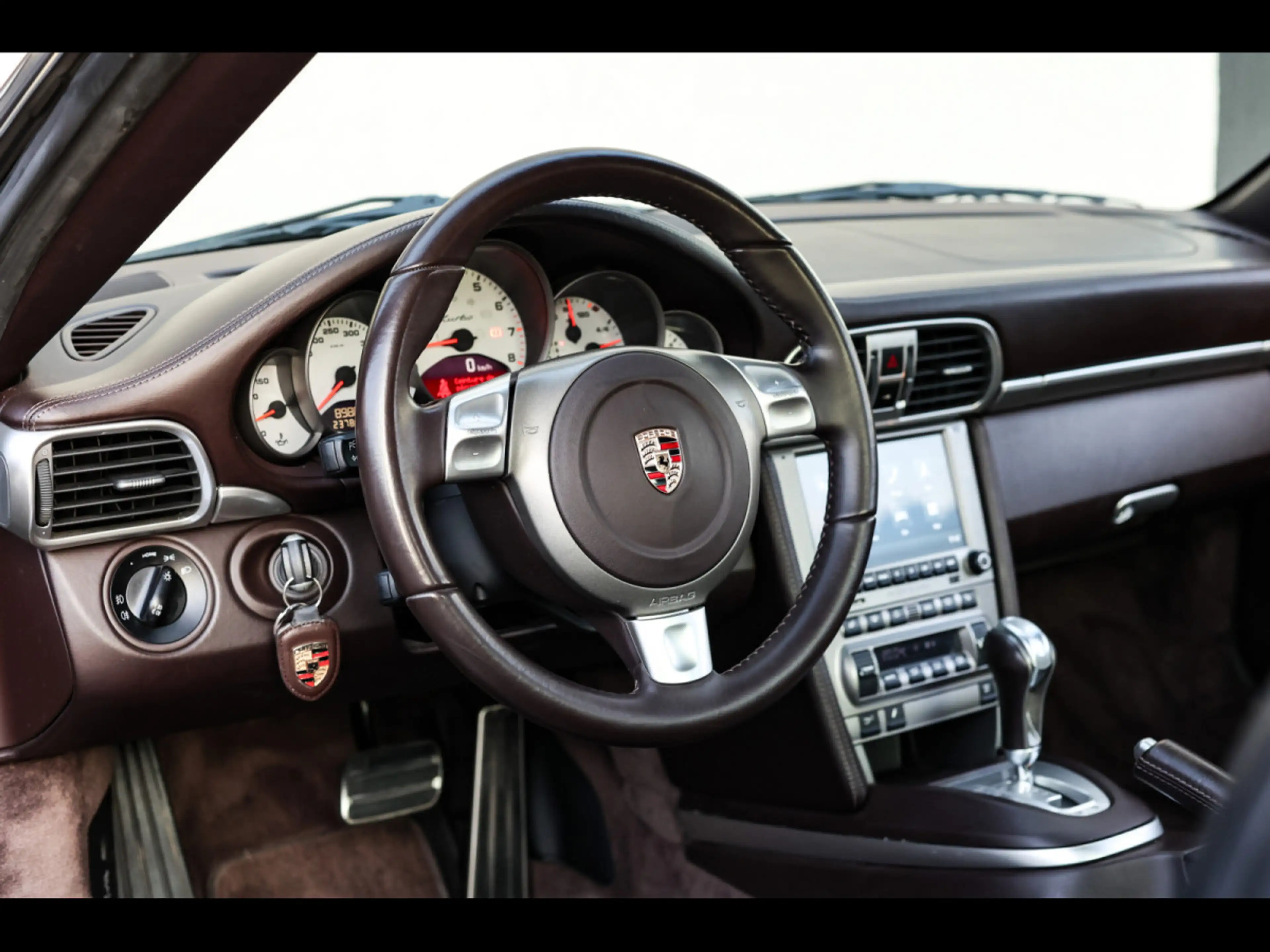 Porsche 911 (997.1) 3.6 480 TURBO COUPE TIPTRONIC°CARPLAY — photo 9