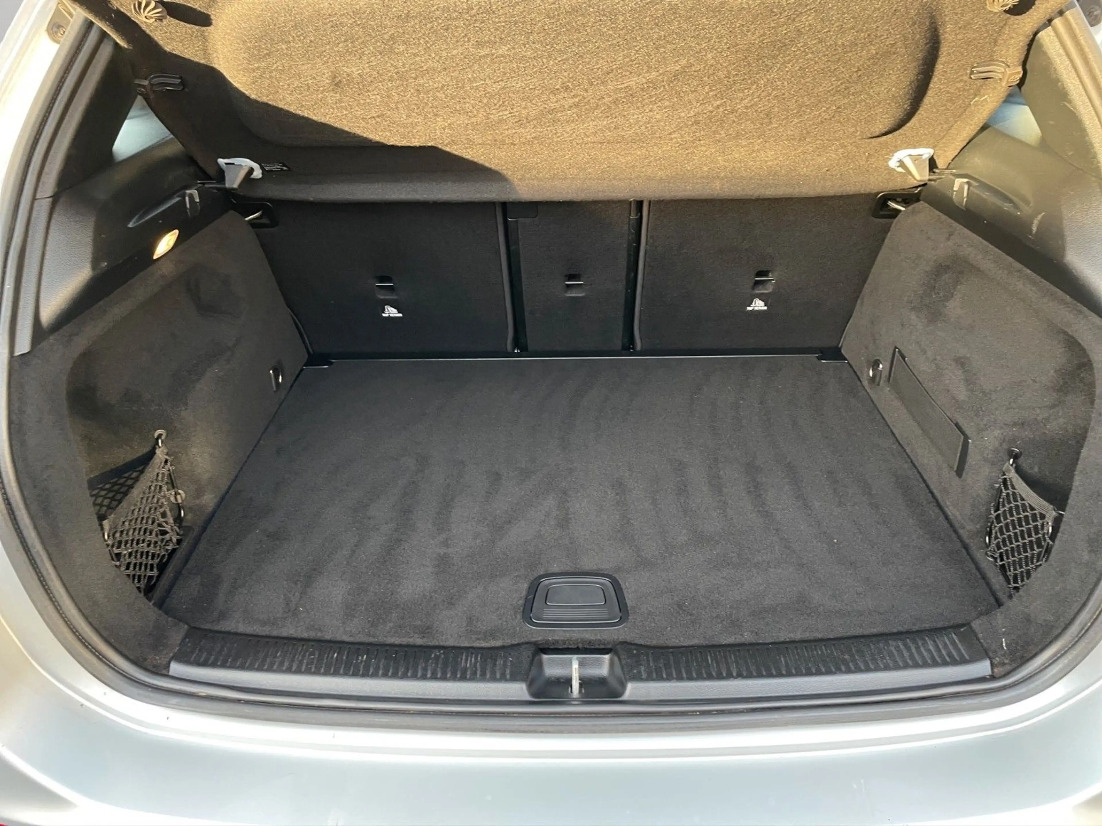 Mercedes-Benz B 220 Progressive 4Matic KAM SHZ PDC PANO — photo 9