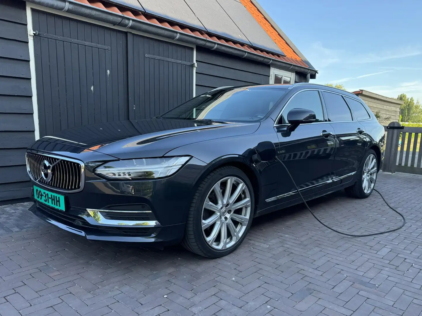 Volvo V90 2.0 T8 AWD Inscription | FourC onderstel|Harman en Grijs - 2