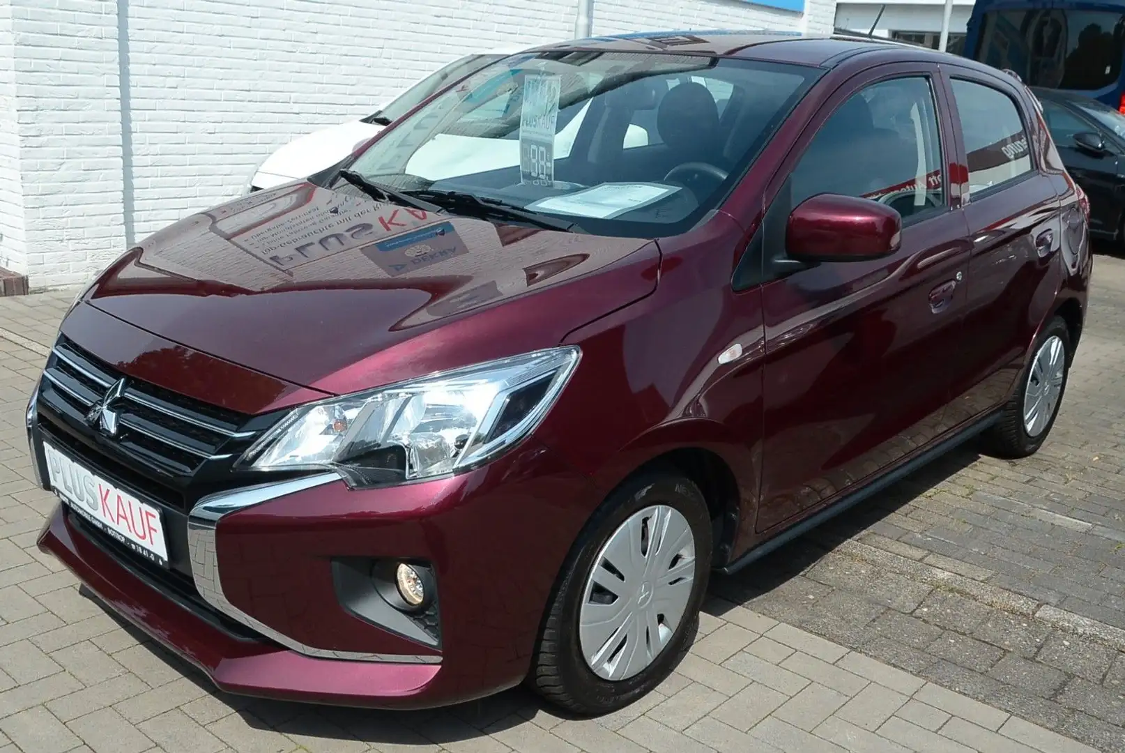 Mitsubishi Space Star Spirit 1.2 MIVEC 5-Gang Piros - 1