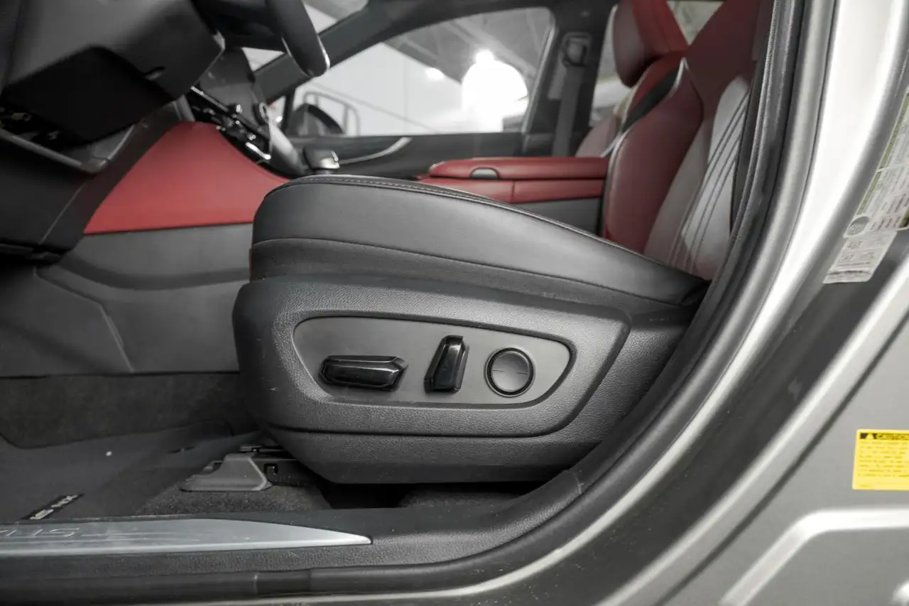 Lexus NX photo Lexus NX