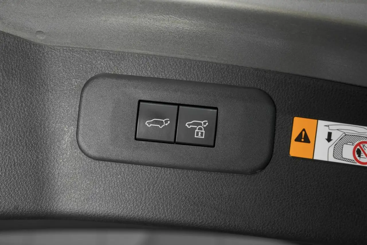 Lexus NX photo Lexus NX