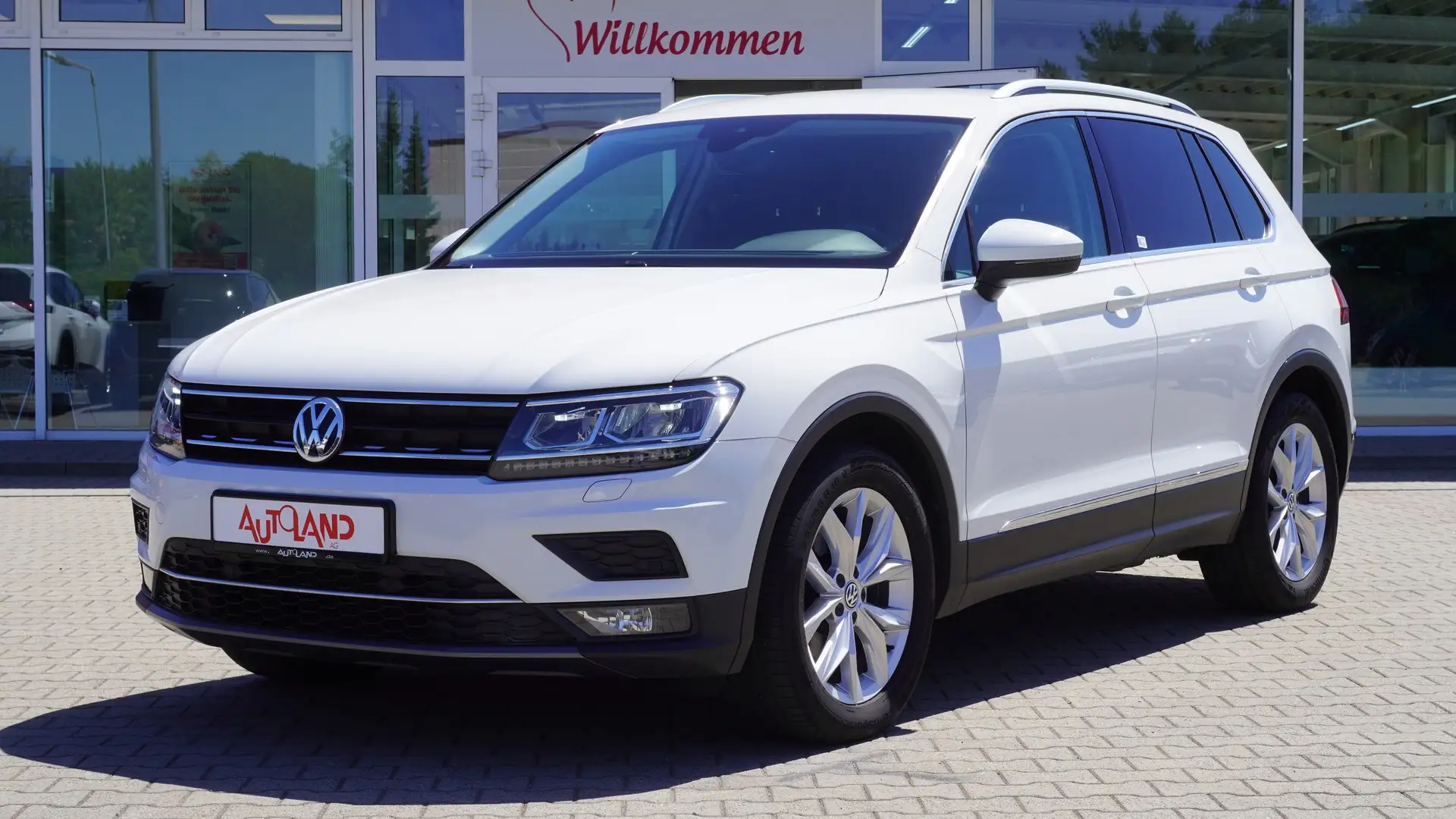 Volkswagen Tiguan 2.0 TDI Highline ACC Navi App-Connect PDC Blanc - 2