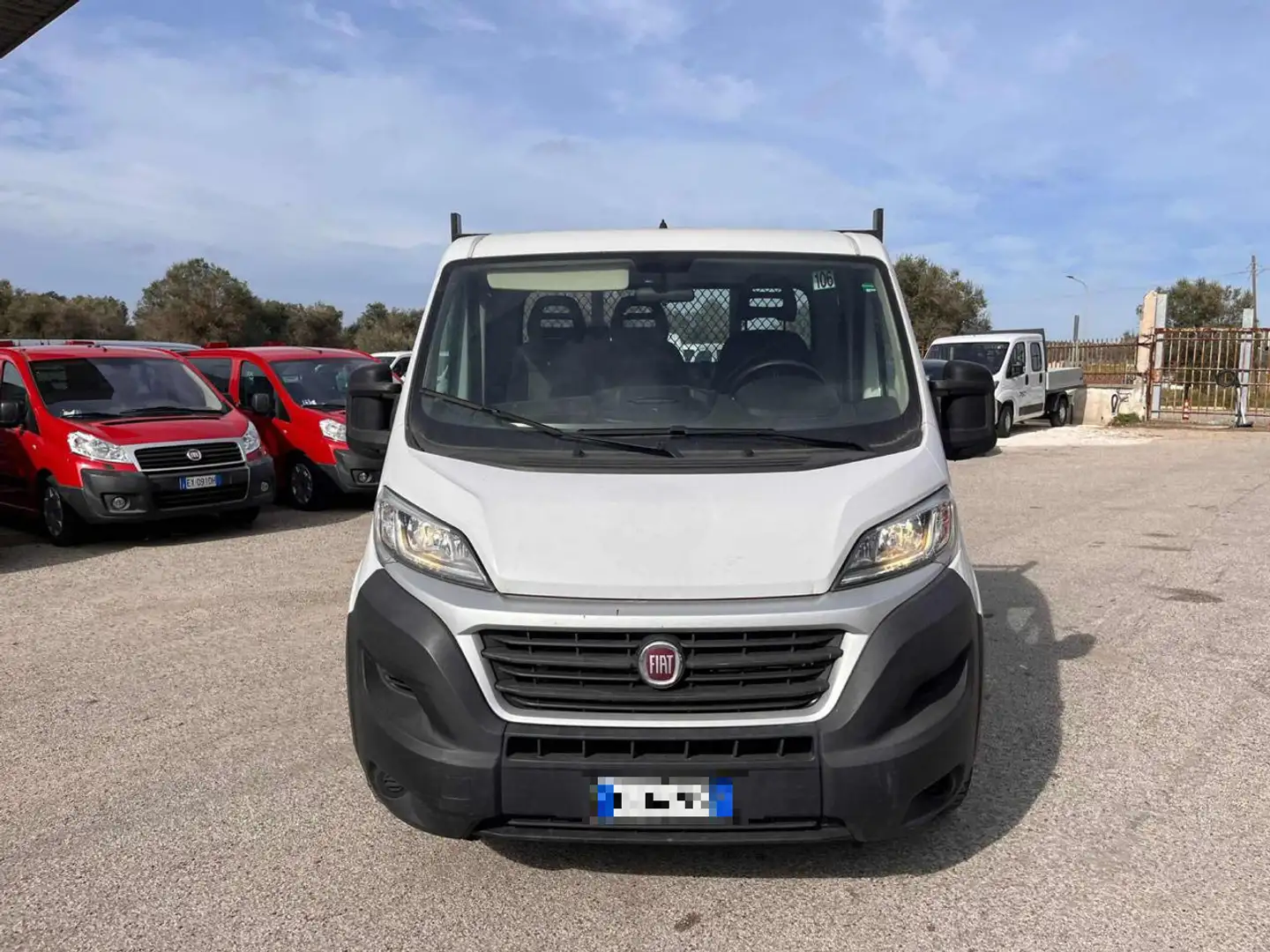 Fiat Ducato 35 2.3 MJT 130CV PLM CASSONE FISSO Weiß - 2