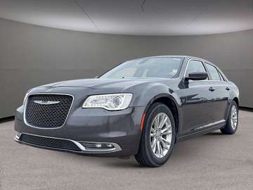 Touring | Moonroof | Backup Camera | Bluetooth
