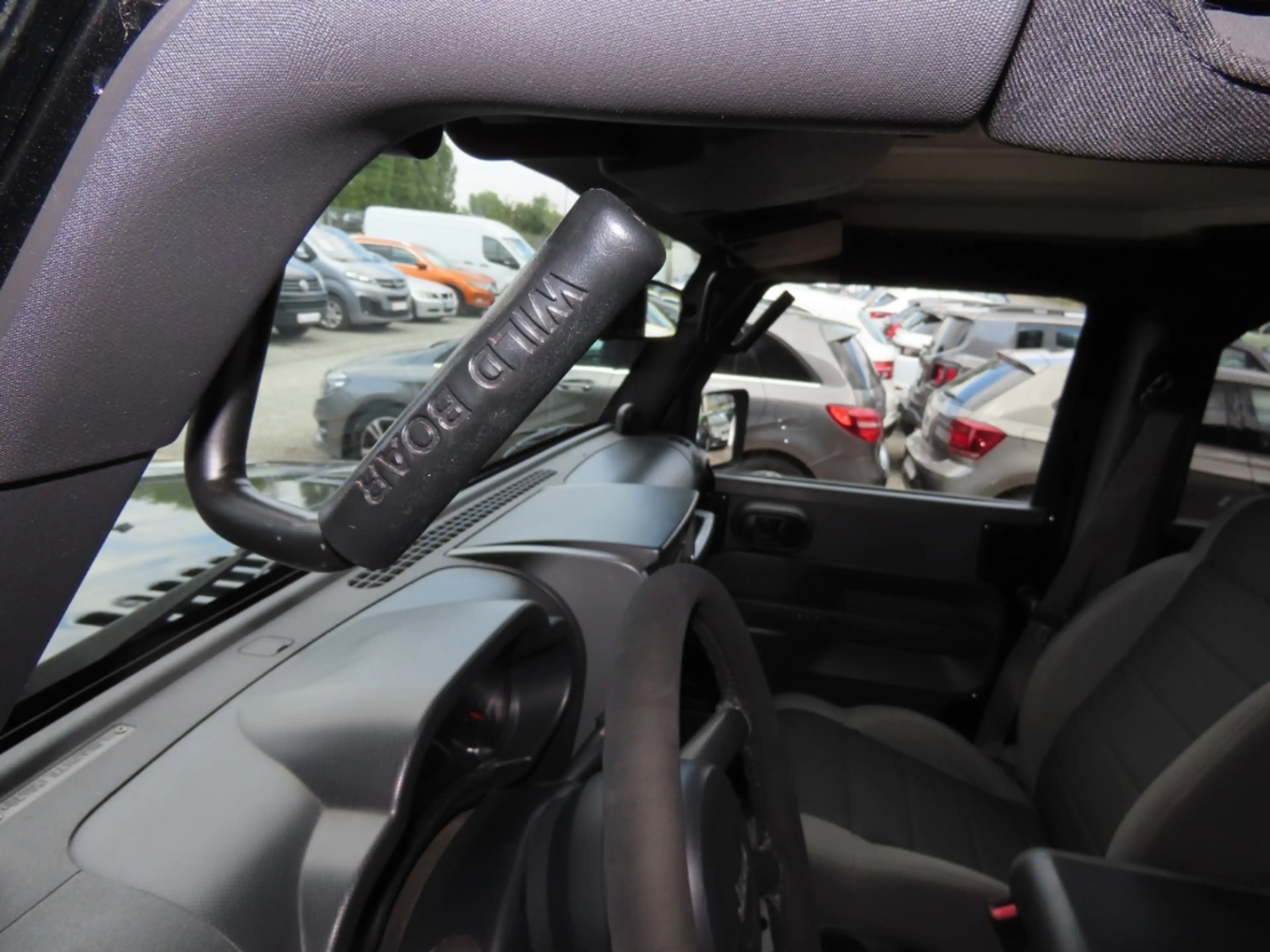 Jeep Wrangler Unlimited Sport 3.8 Soft-&Hardtop*AHK — photo 11