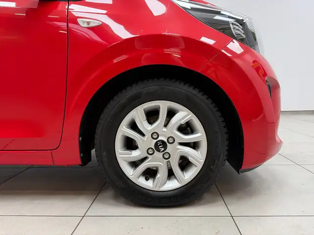 Kia Picanto view 9