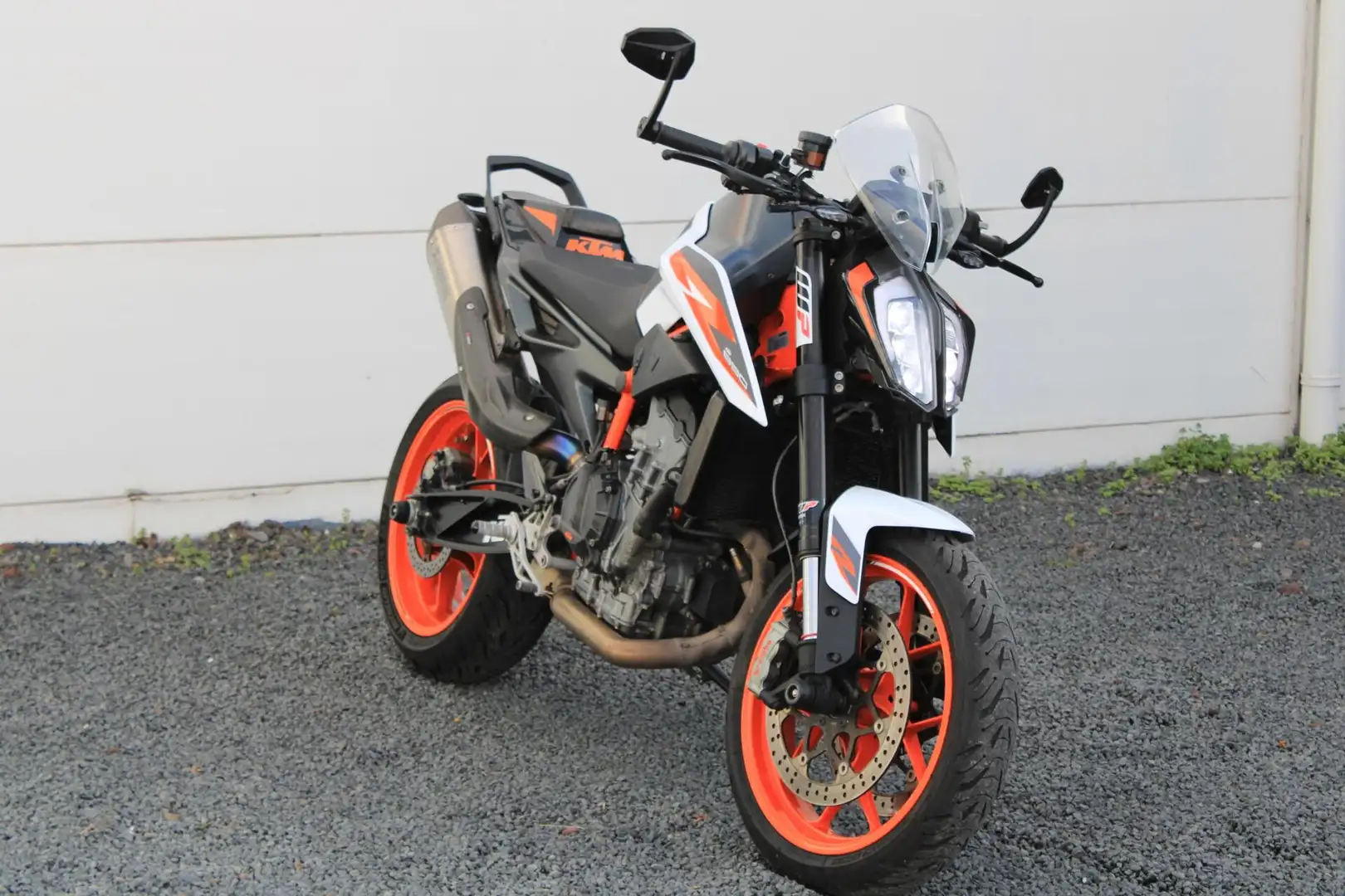 KTM 890 Duke R ABS Negro - 2