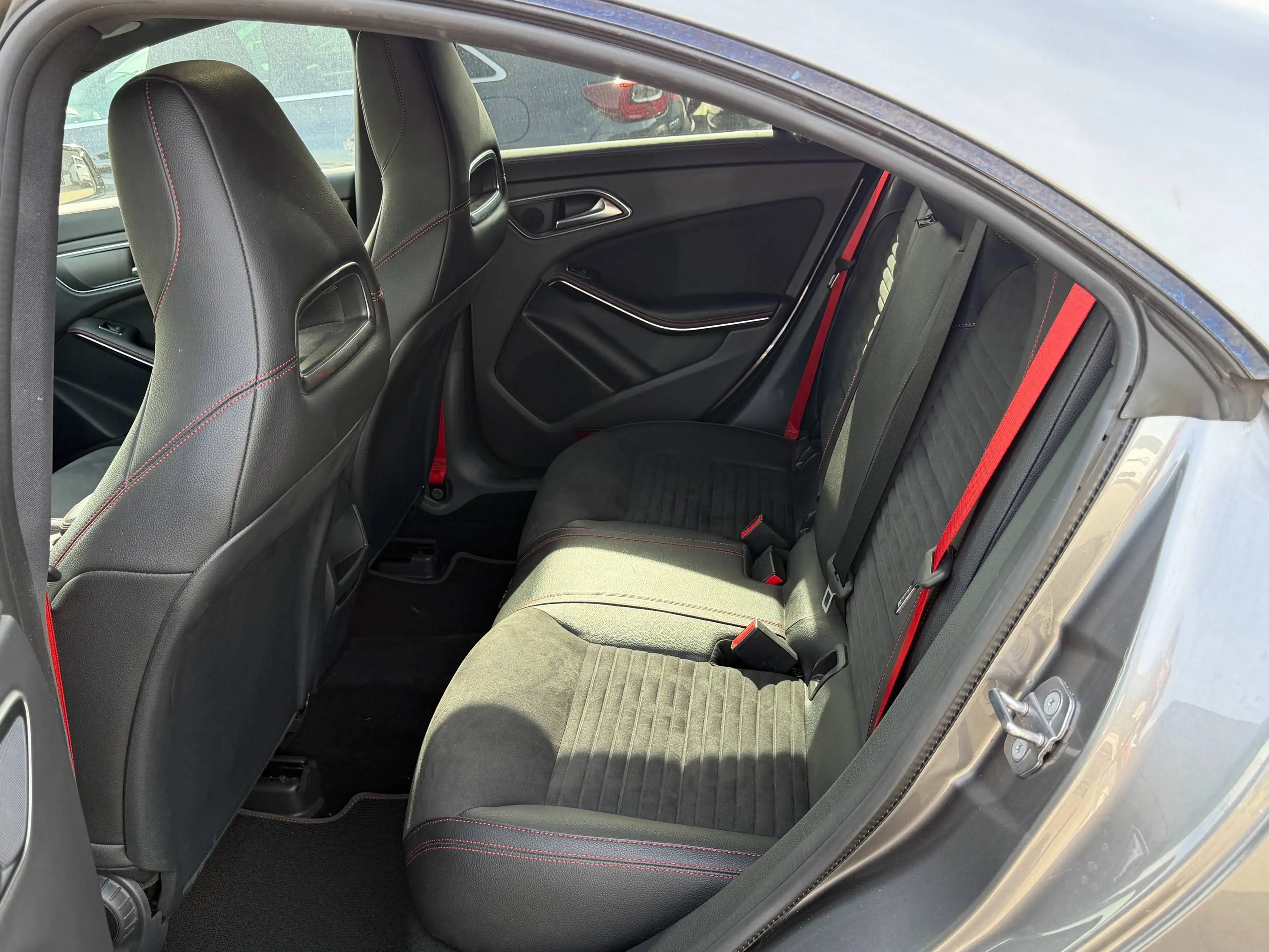 Mercedes-Benz CLA 45 AMG CLA 45 AMG 4Matic/Sportabgas/2.Ha/EU6/Automatik — photo 11