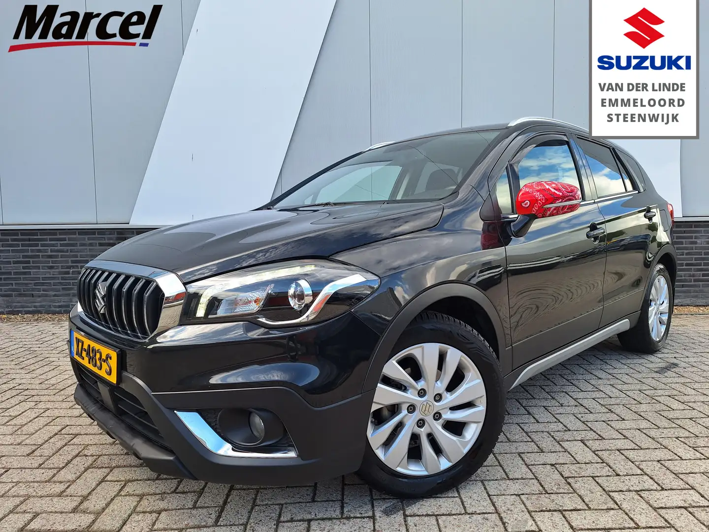 Suzuki S-Cross 1.0 Boosterjet 112pk AUTOMAAT Select | Trekhaak | Zwart - 1