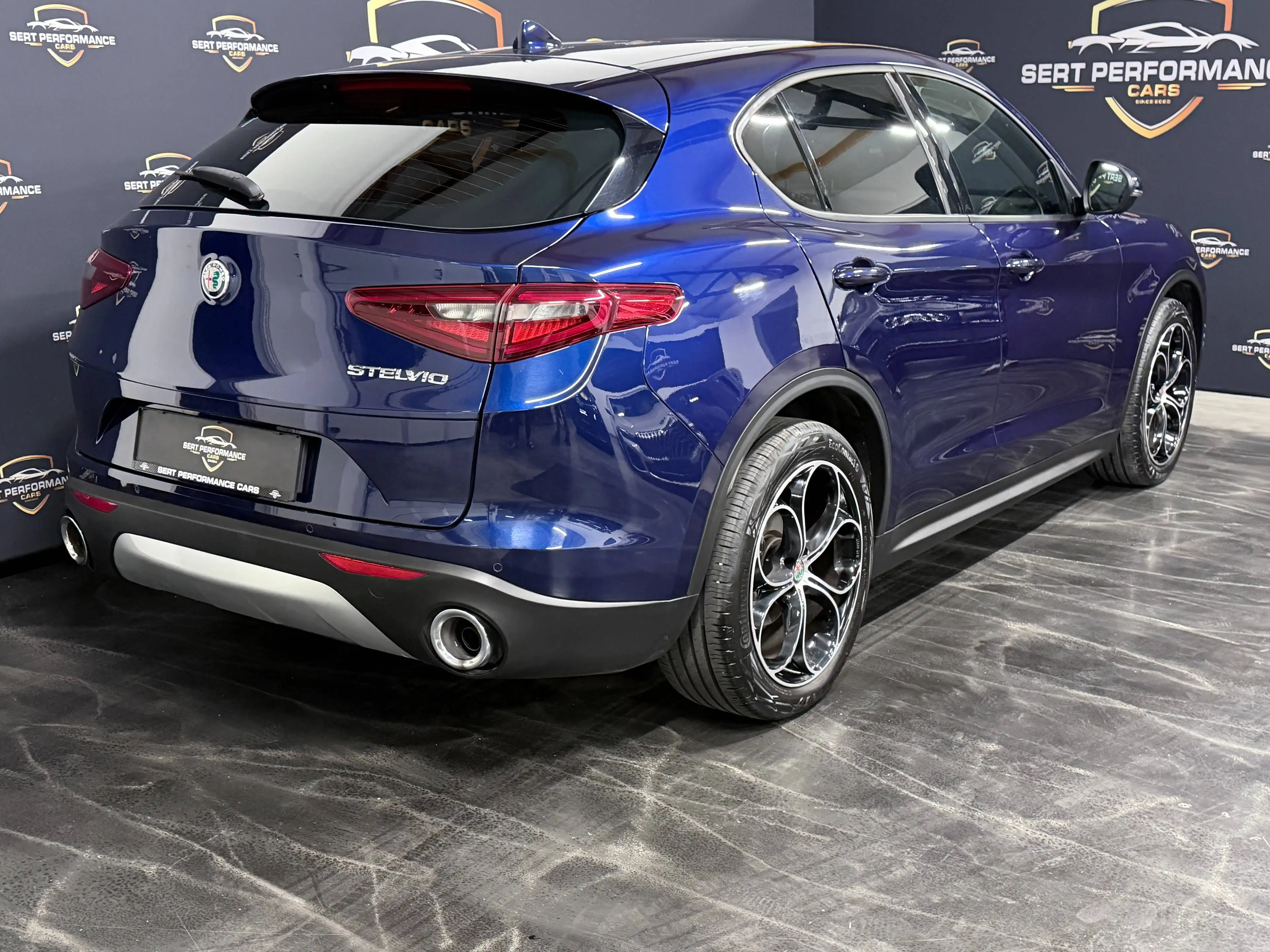 Alfa Romeo Stelvio Super 2WD — photo 12