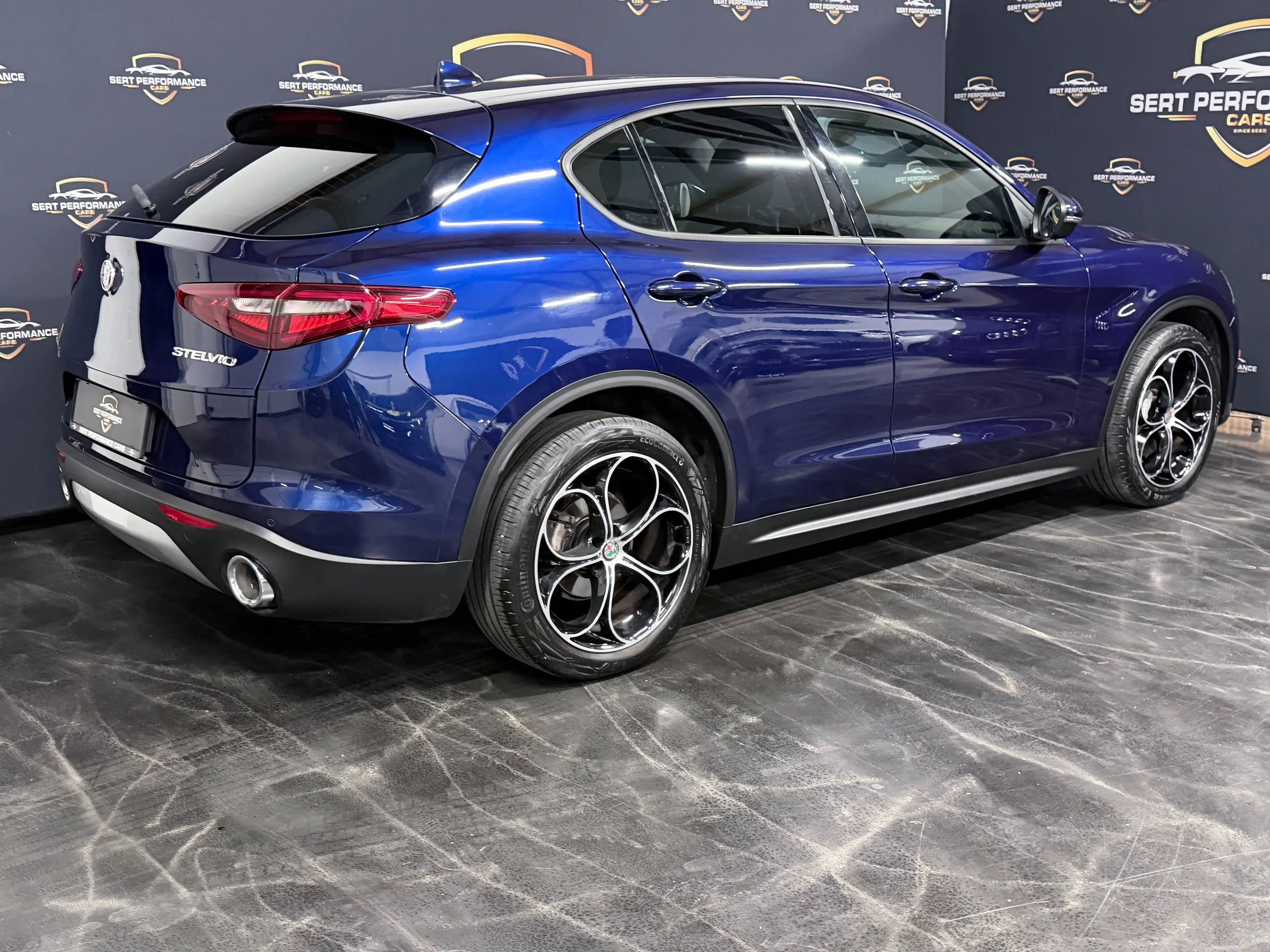 Alfa Romeo Stelvio Super 2WD — photo 14