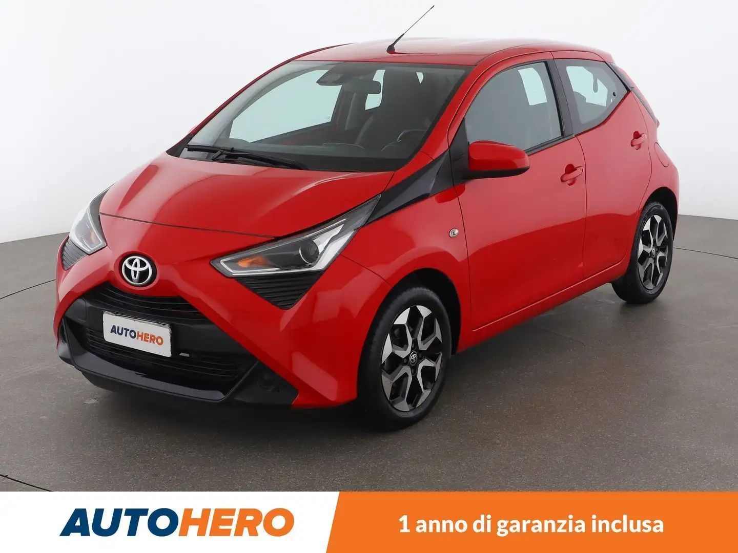 Toyota Aygo 1.0-VVT-i X-Play Rosso - 1