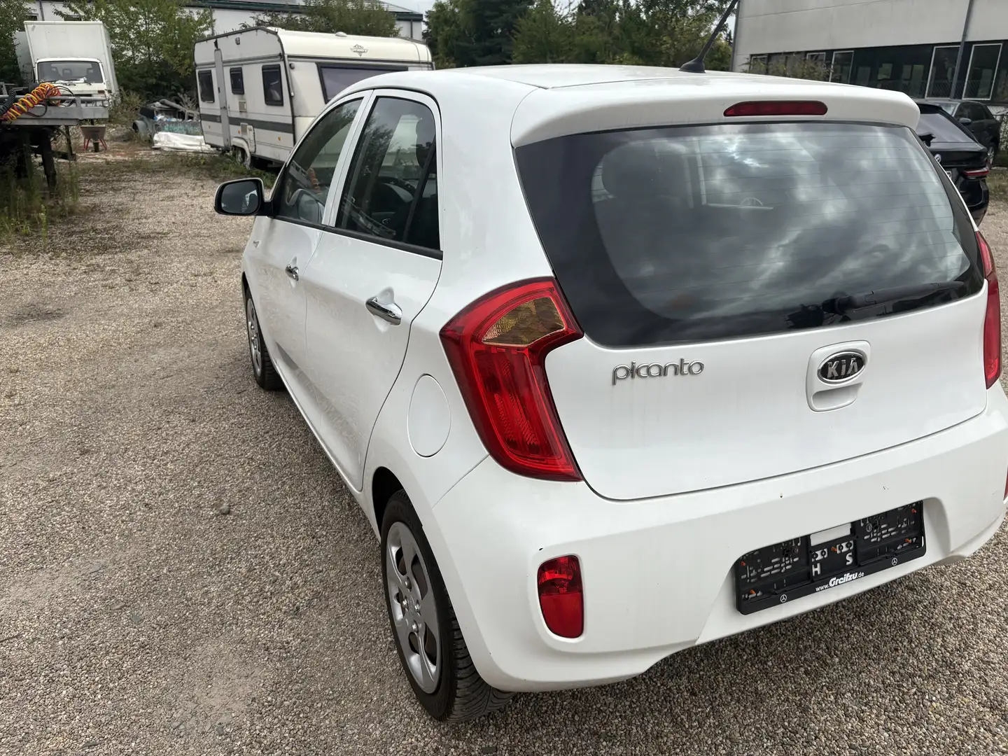 Kia Picanto 1.0 Attract - 2