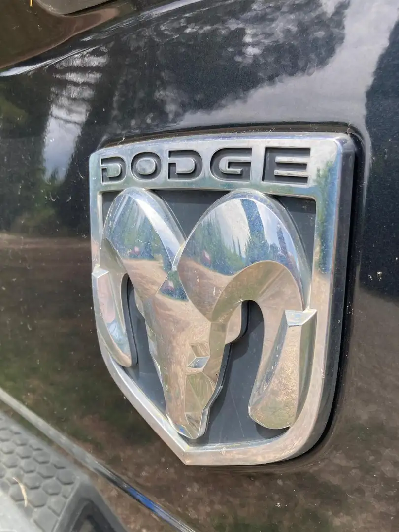 Dodge RAM 1500 Laramie - 1