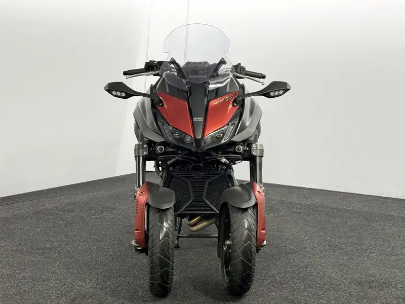 Yamaha Niken - foto 4