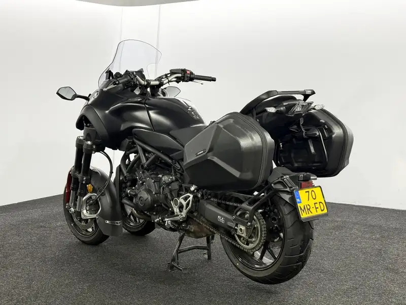 Yamaha Niken - foto 7