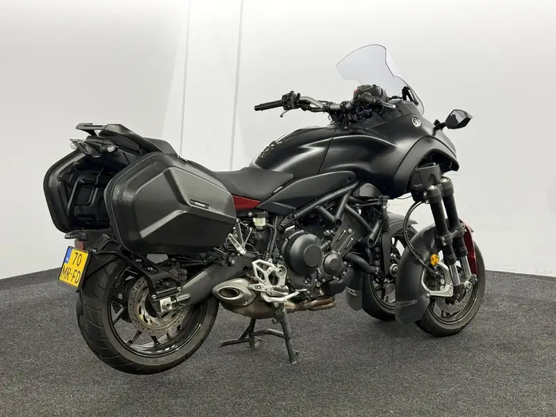 Yamaha Niken - foto 5