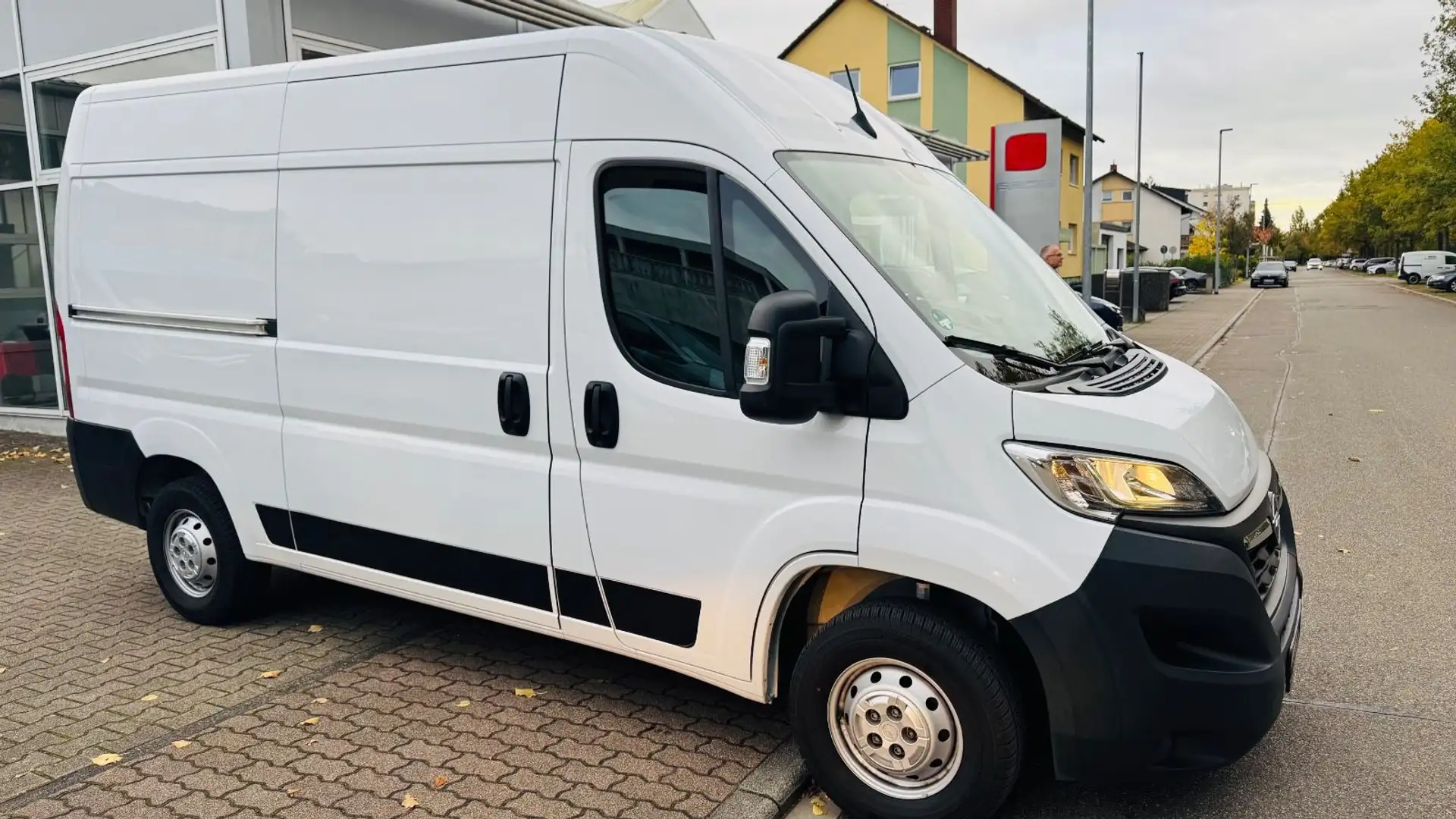 Opel Movano C Kasten HKa L2H2 3,5t Edition/ NR 32 Blanc - 1