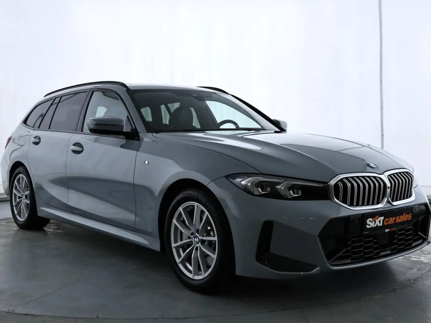 BMW 330 i xDrive M Sport ACC|Pano|HUD|ParkAs+360|AHK Gris - 1