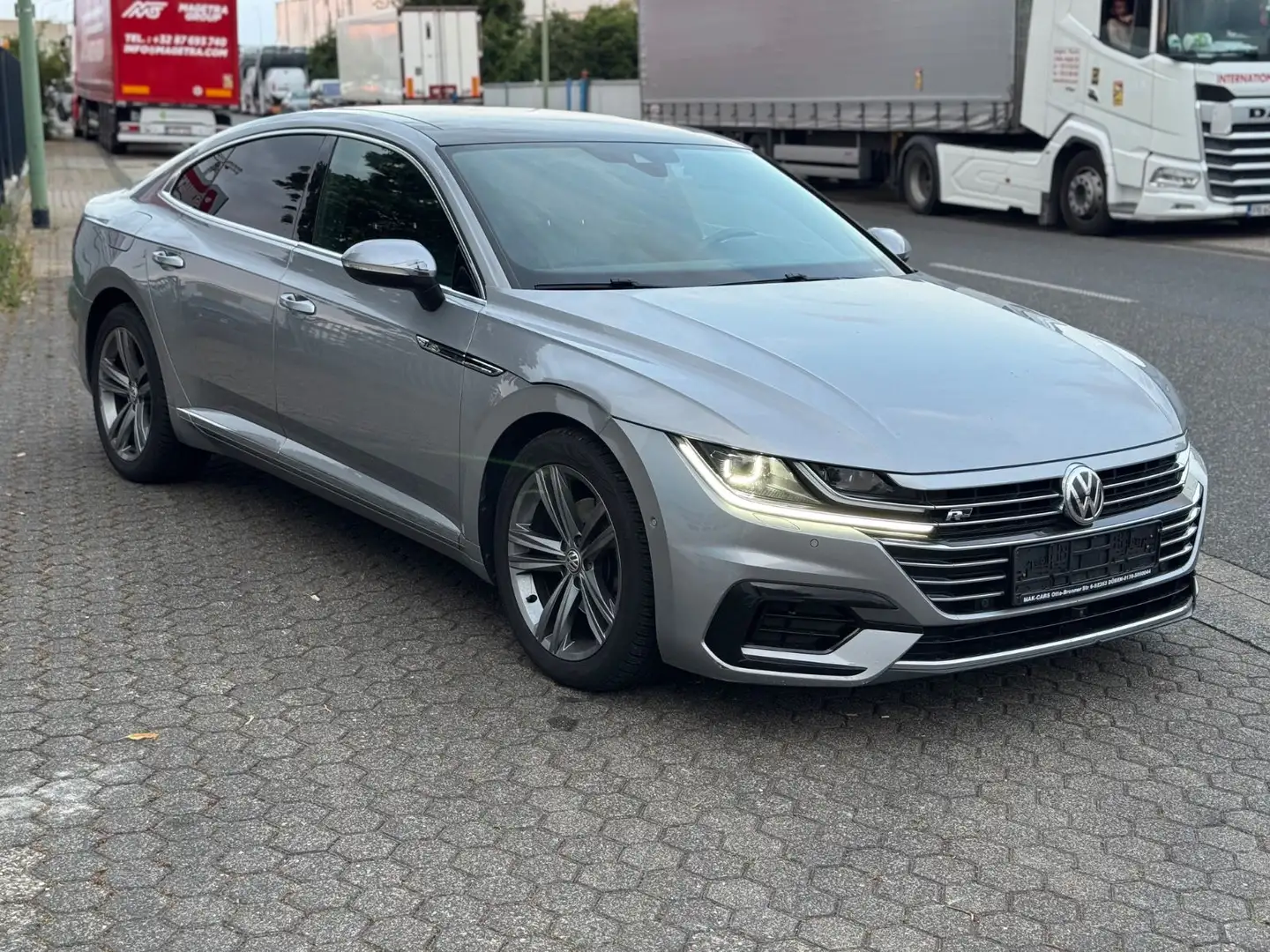Volkswagen Arteon R-Line 4Motion/Pano/Led/Navi/SHZ/ Silber - 2