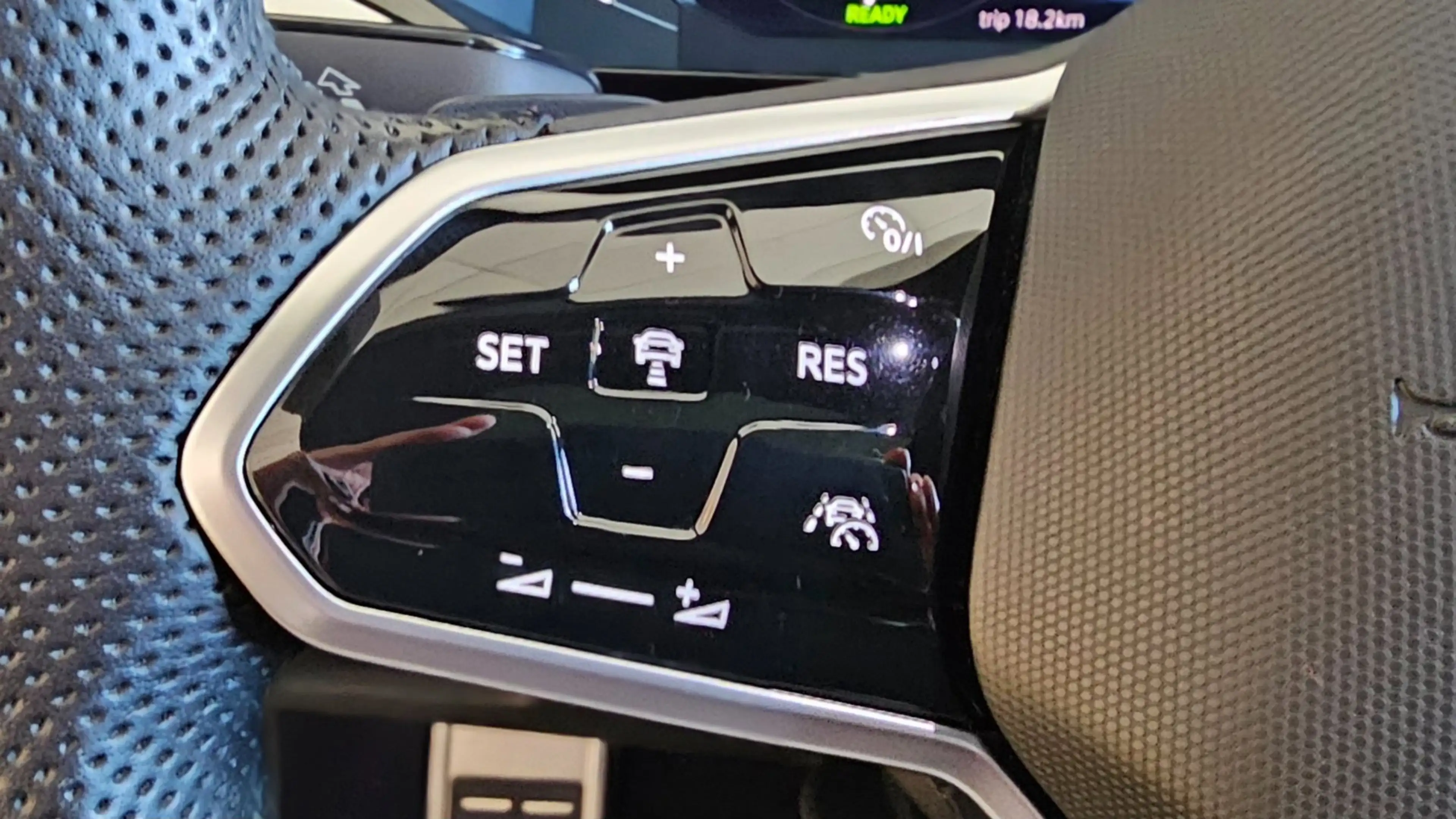 Volkswagen Arteon Shooting Brake 1.4 TSI eHybrid R-Line Business — photo 14
