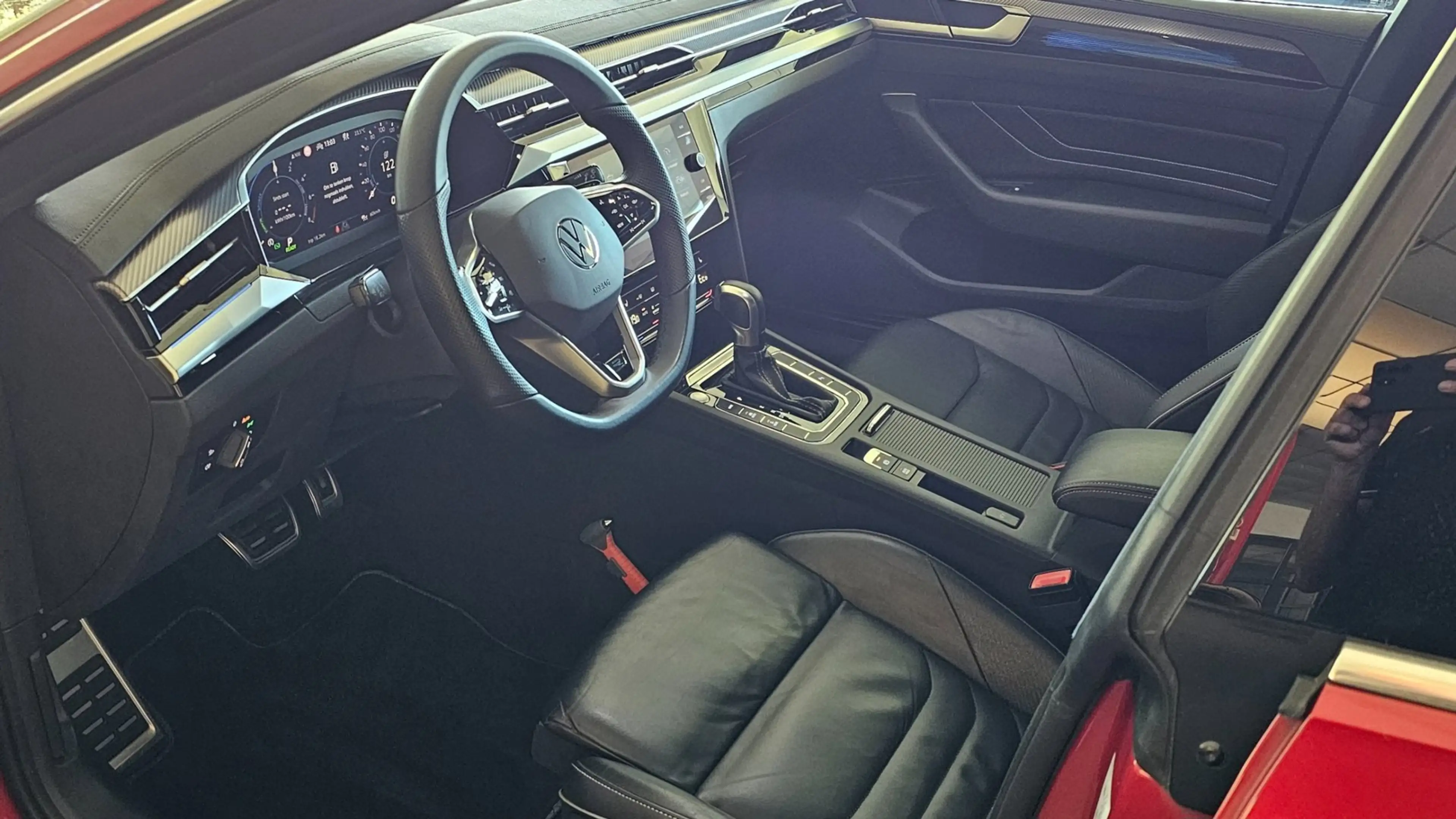 Volkswagen Arteon Shooting Brake 1.4 TSI eHybrid R-Line Business — photo 21