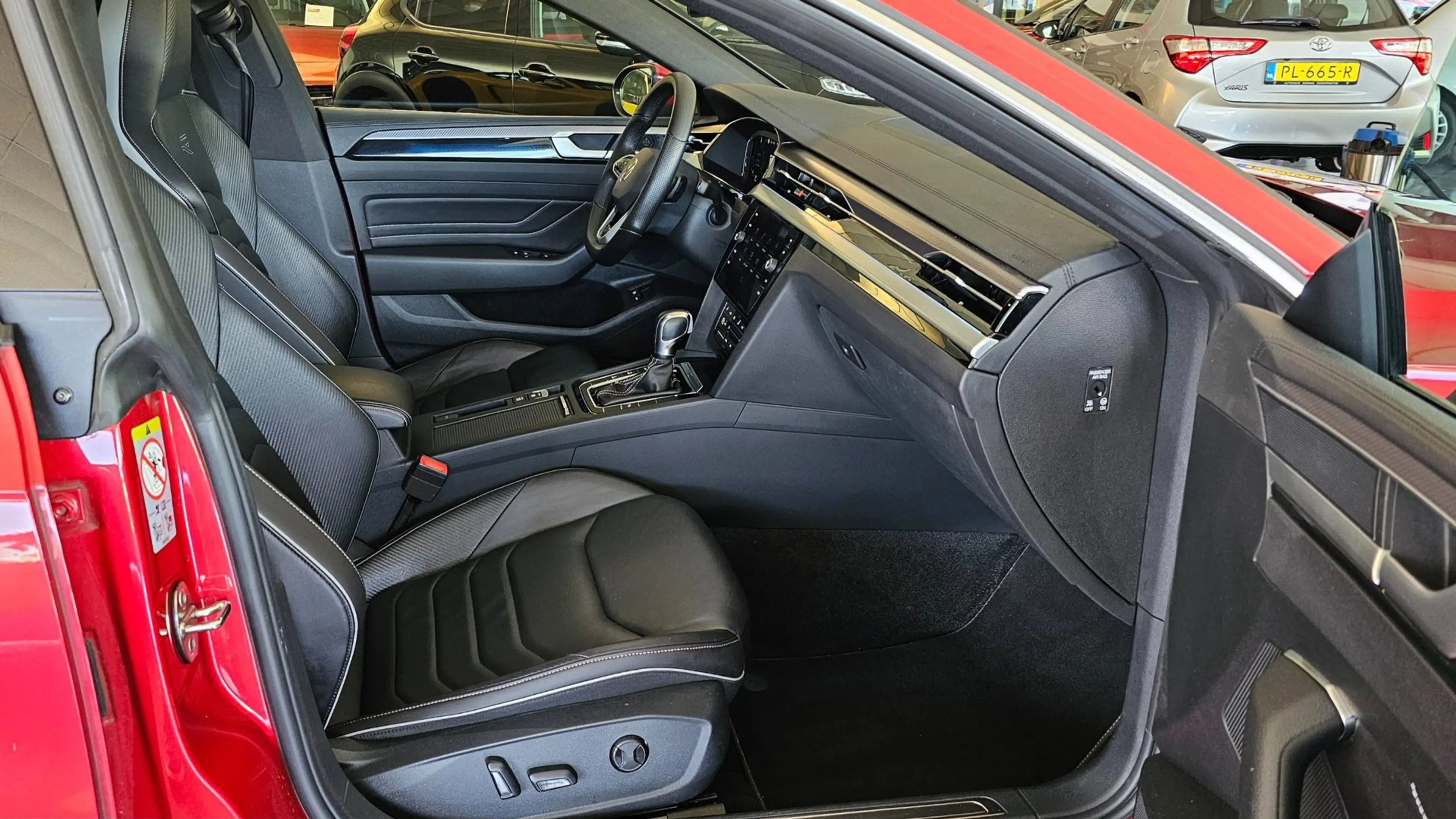 Volkswagen Arteon Shooting Brake 1.4 TSI eHybrid R-Line Business — photo 25