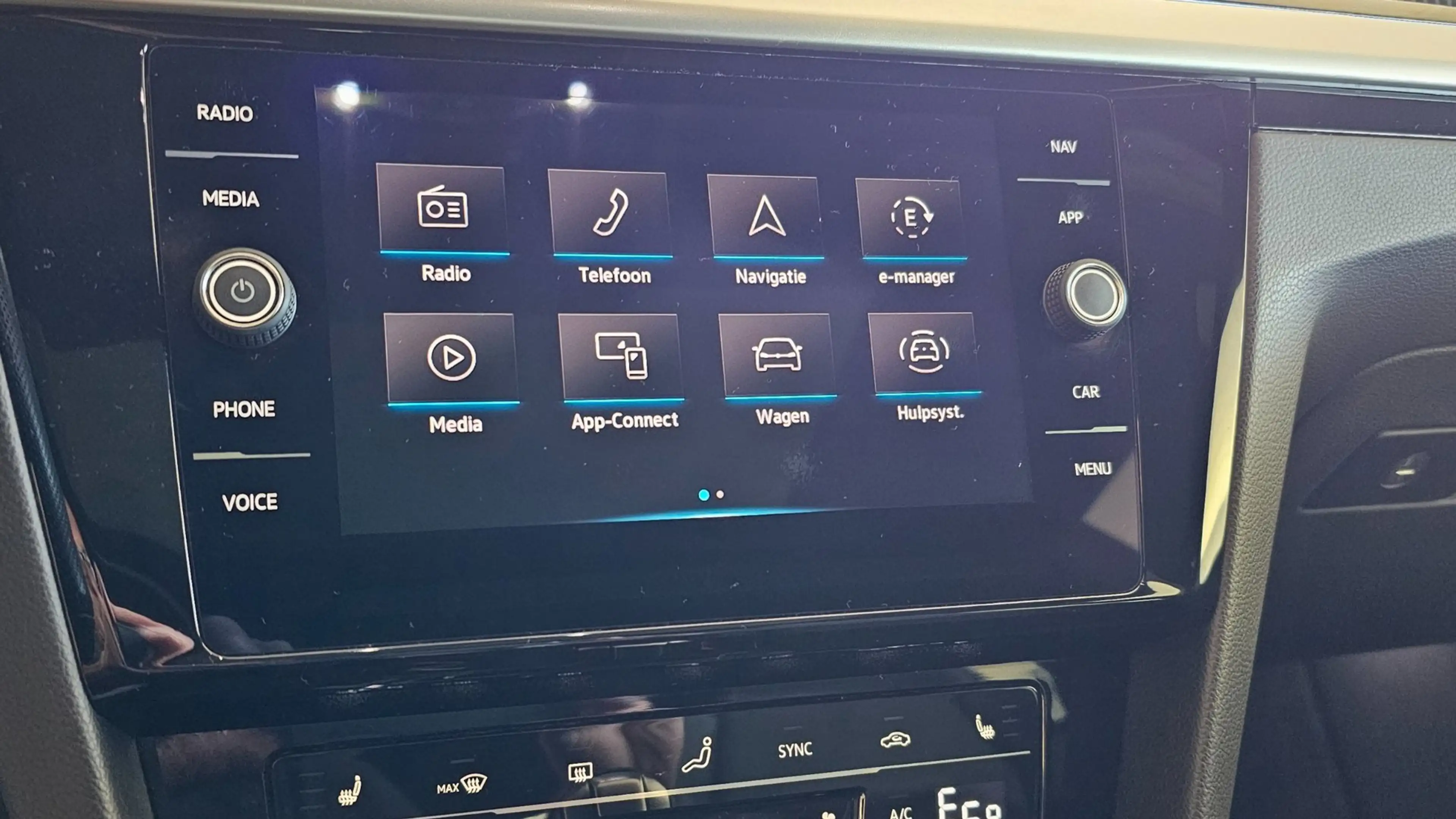 Volkswagen Arteon Shooting Brake 1.4 TSI eHybrid R-Line Business — photo 8