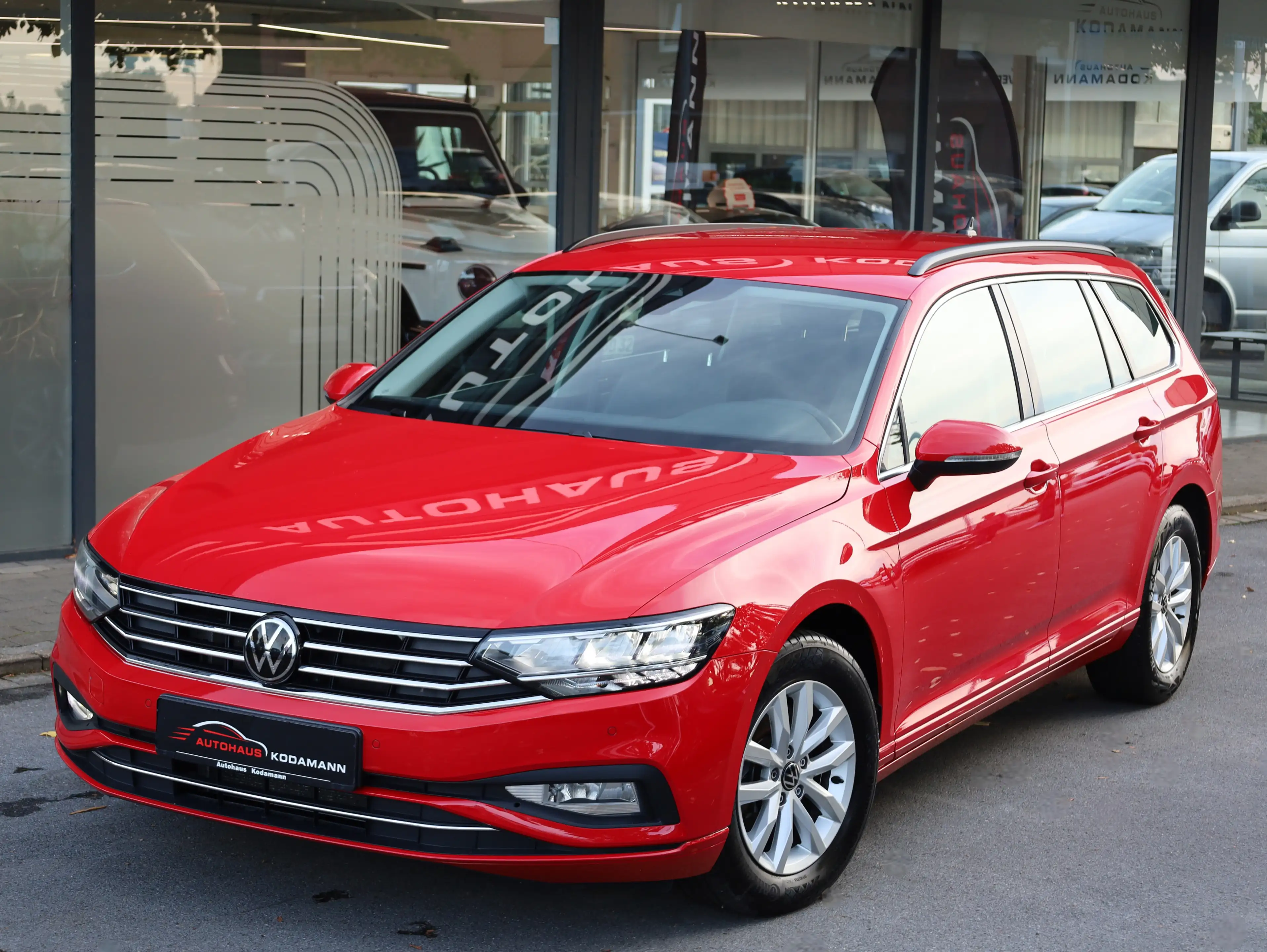 Volkswagen Passat Variant Business*ACC*Kamera*Massage — photo 2