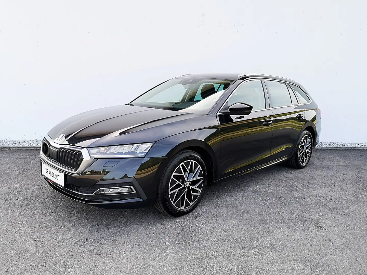 Skoda Octavia Combi 1,0 TSI Clever "AHV" Schwarz - 1