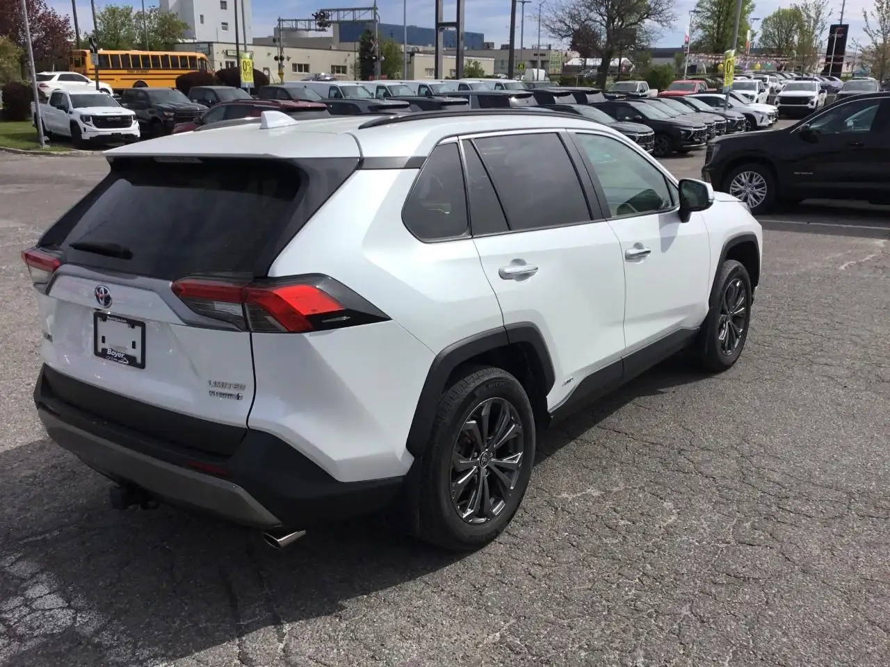 Toyota RAV 4 снимка Toyota RAV 4