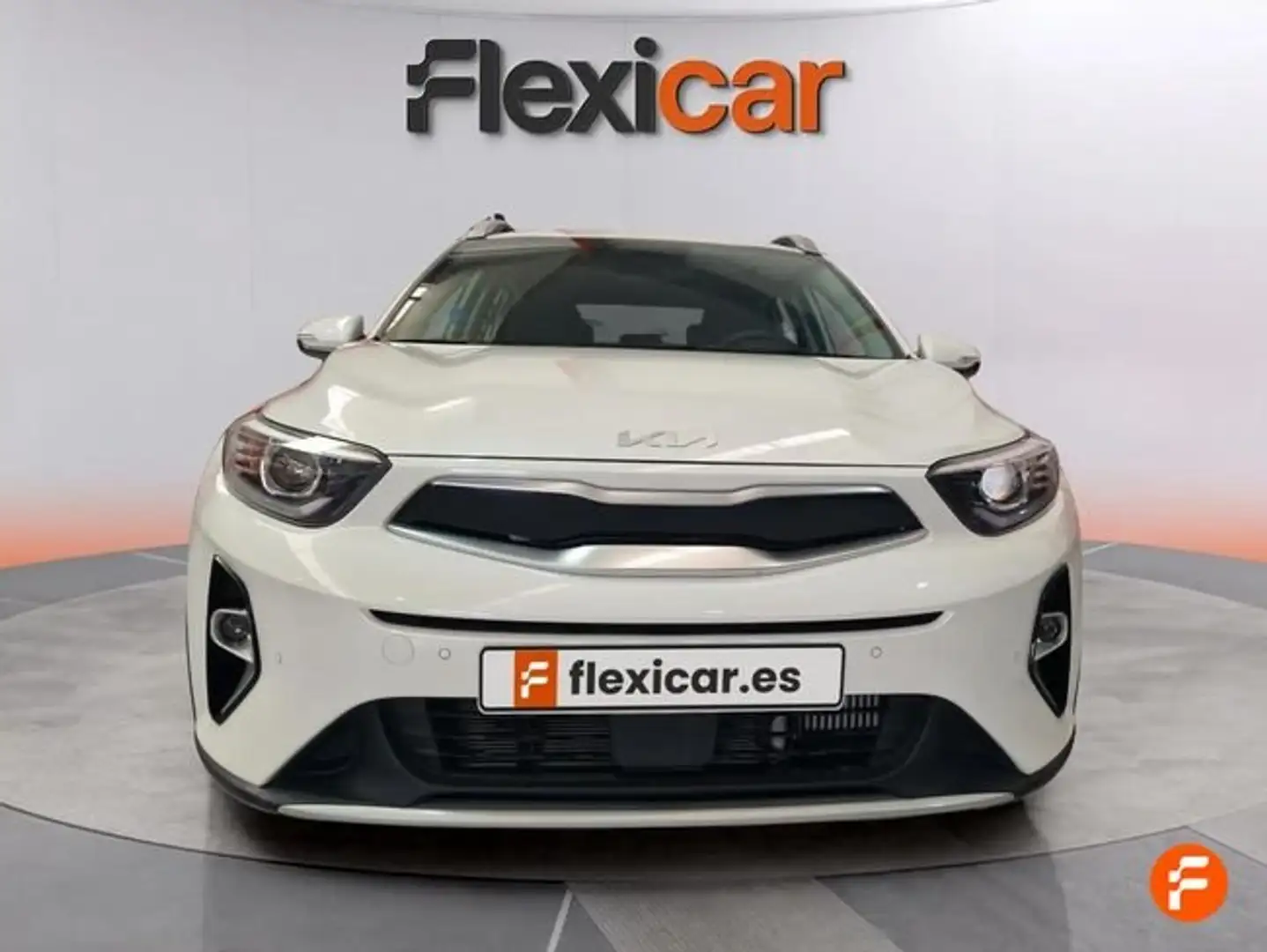 Kia Stonic 1.0+T-GDi+88kW+%28120CV%29+MHEV+Drive+DCT Blanco - 2