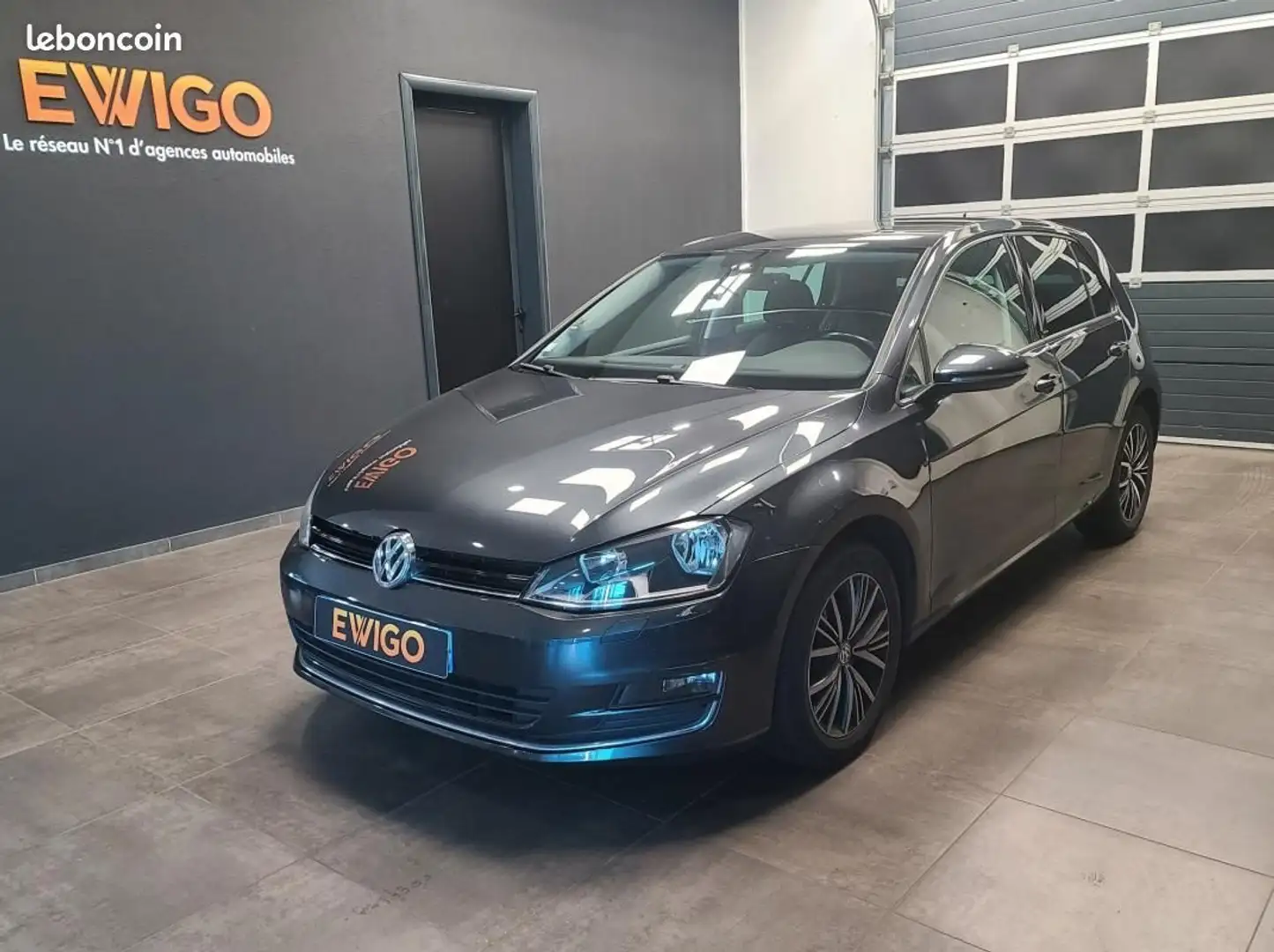 Volkswagen Golf 1.2 TSI 110 BLUEMOTION ALLSTAR Gris - 1