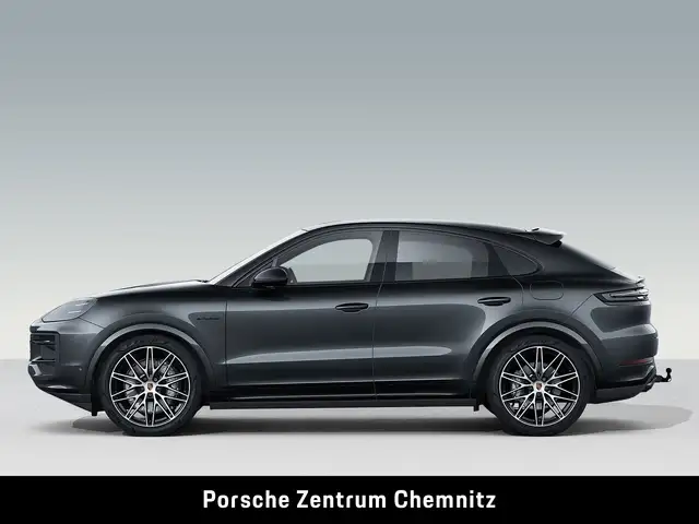 Porsche Cayenne view 2