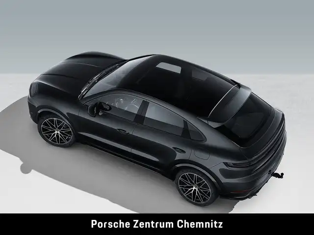 Porsche Cayenne view 4