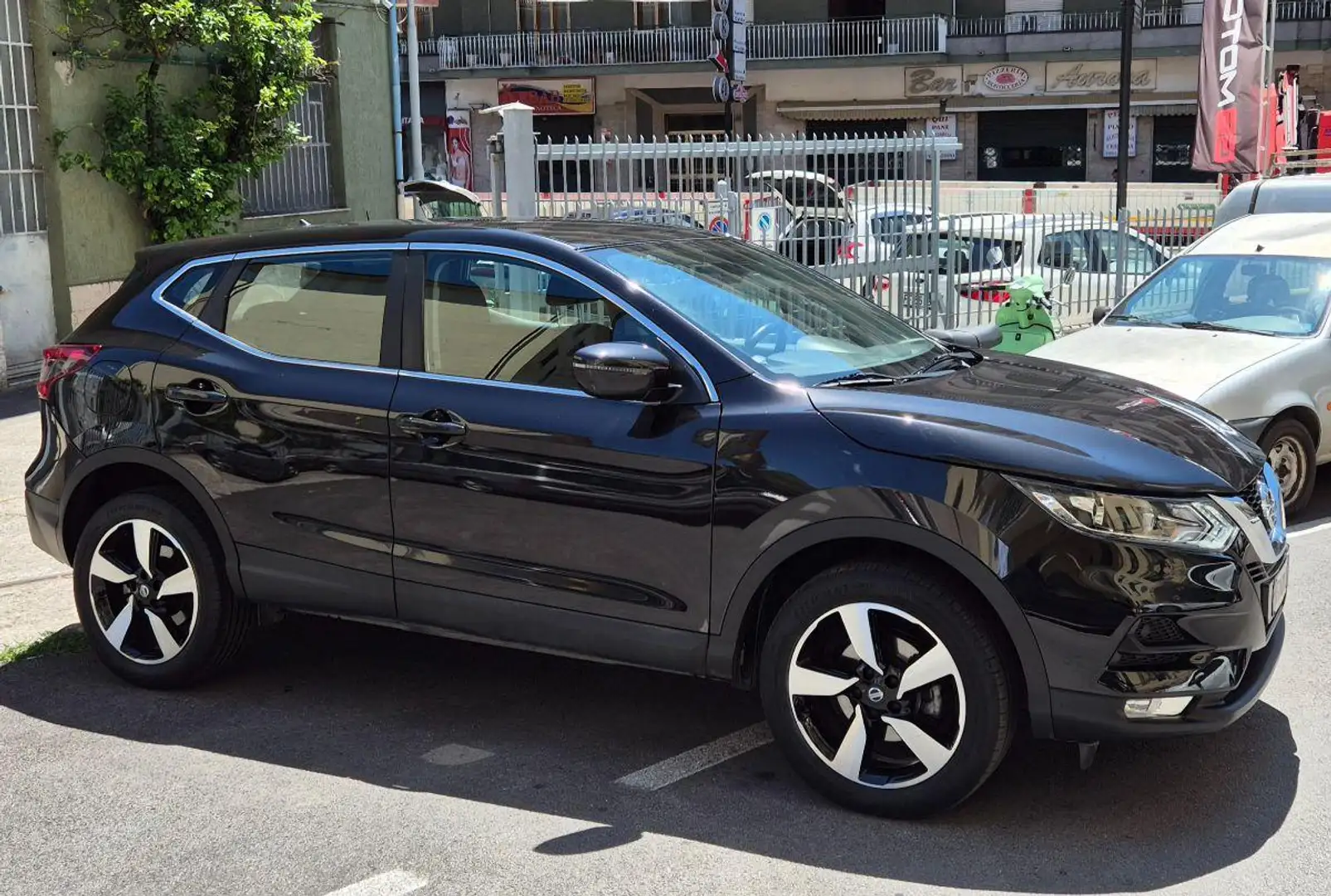 Nissan Qashqai 1.5 dCi Tekna Bianco - 2