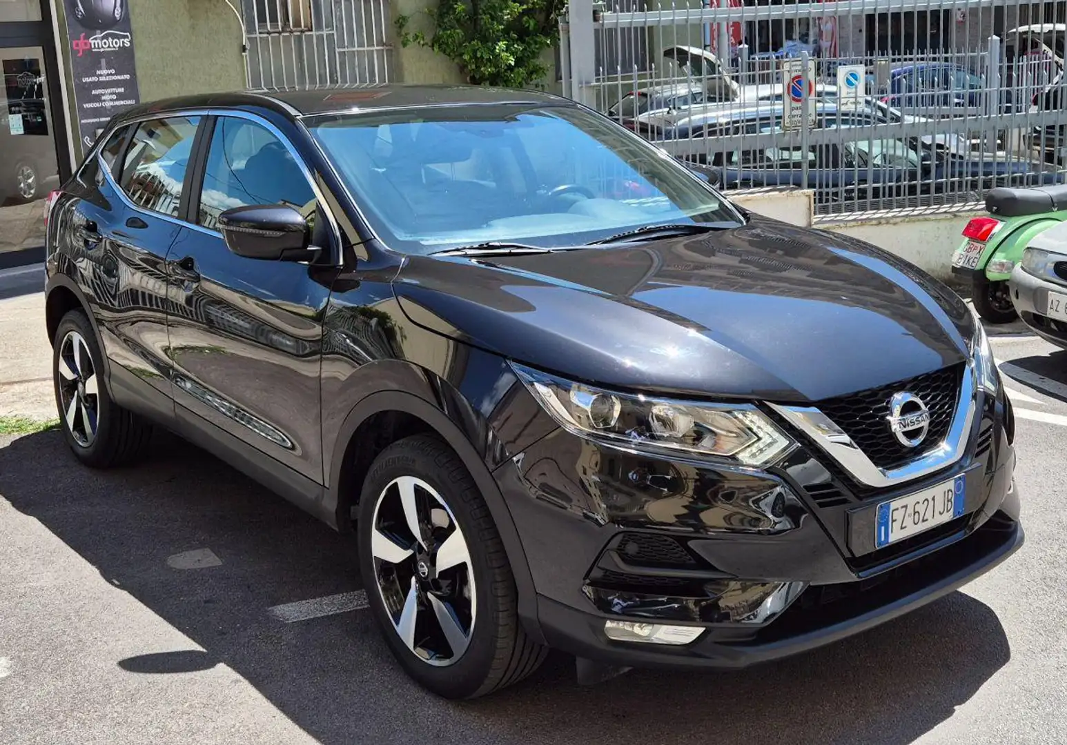 Nissan Qashqai 1.5 dCi Tekna Bianco - 1