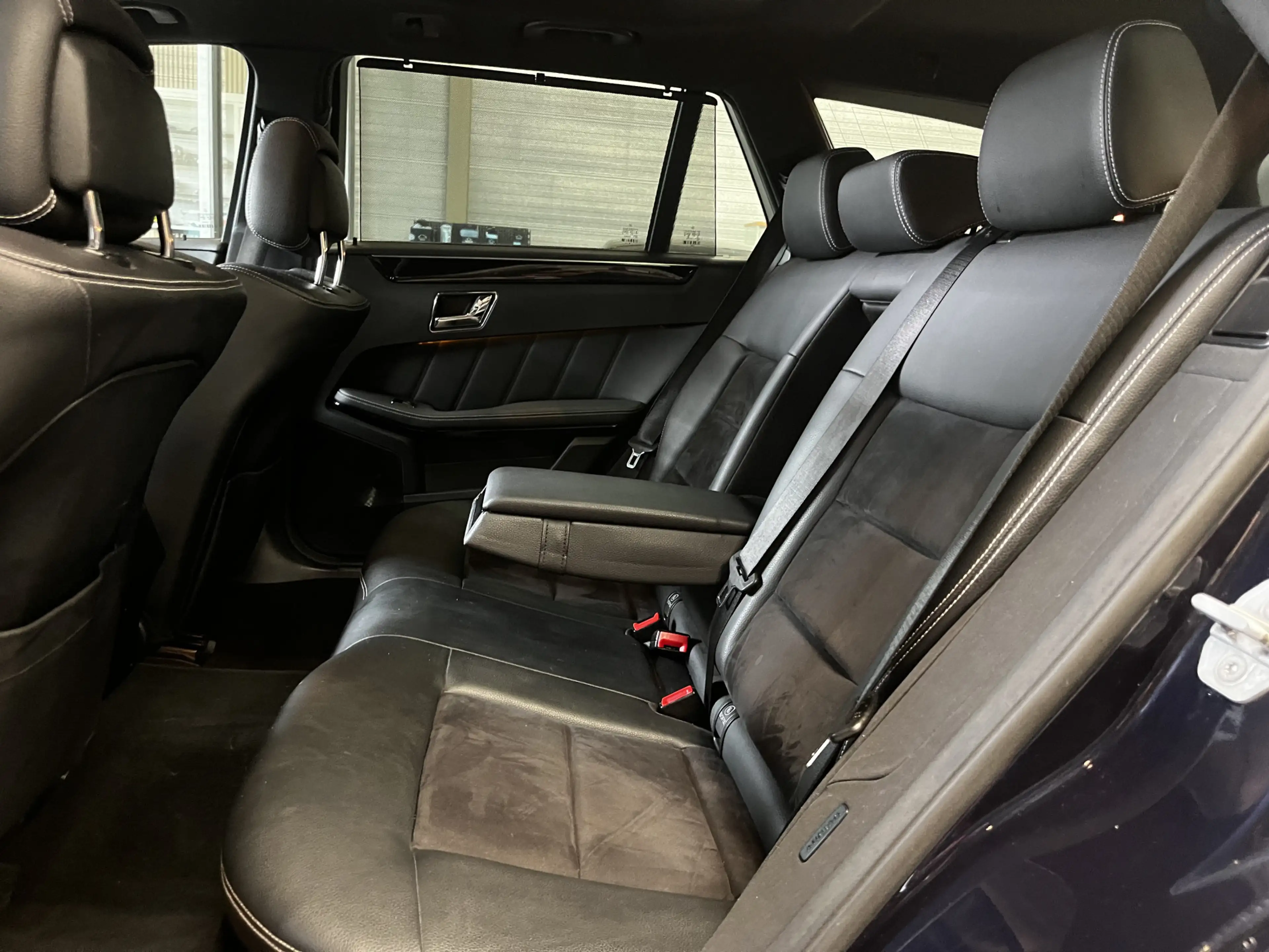 Mercedes-Benz E 350 Estate CGI Cruise, Navi, Panorama dak — photo 14
