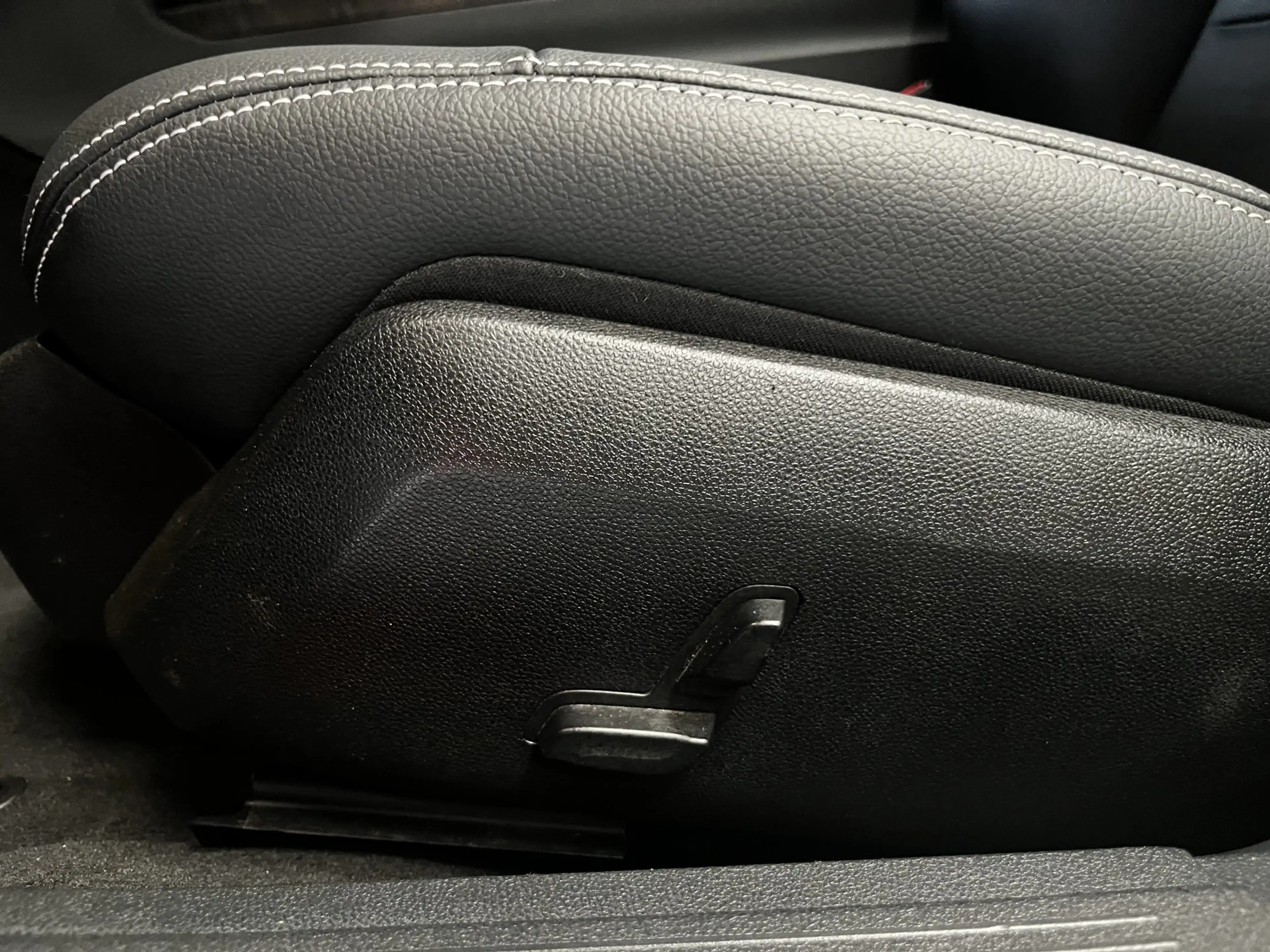 Mercedes-Benz E 350 Estate CGI Cruise, Navi, Panorama dak — photo 15