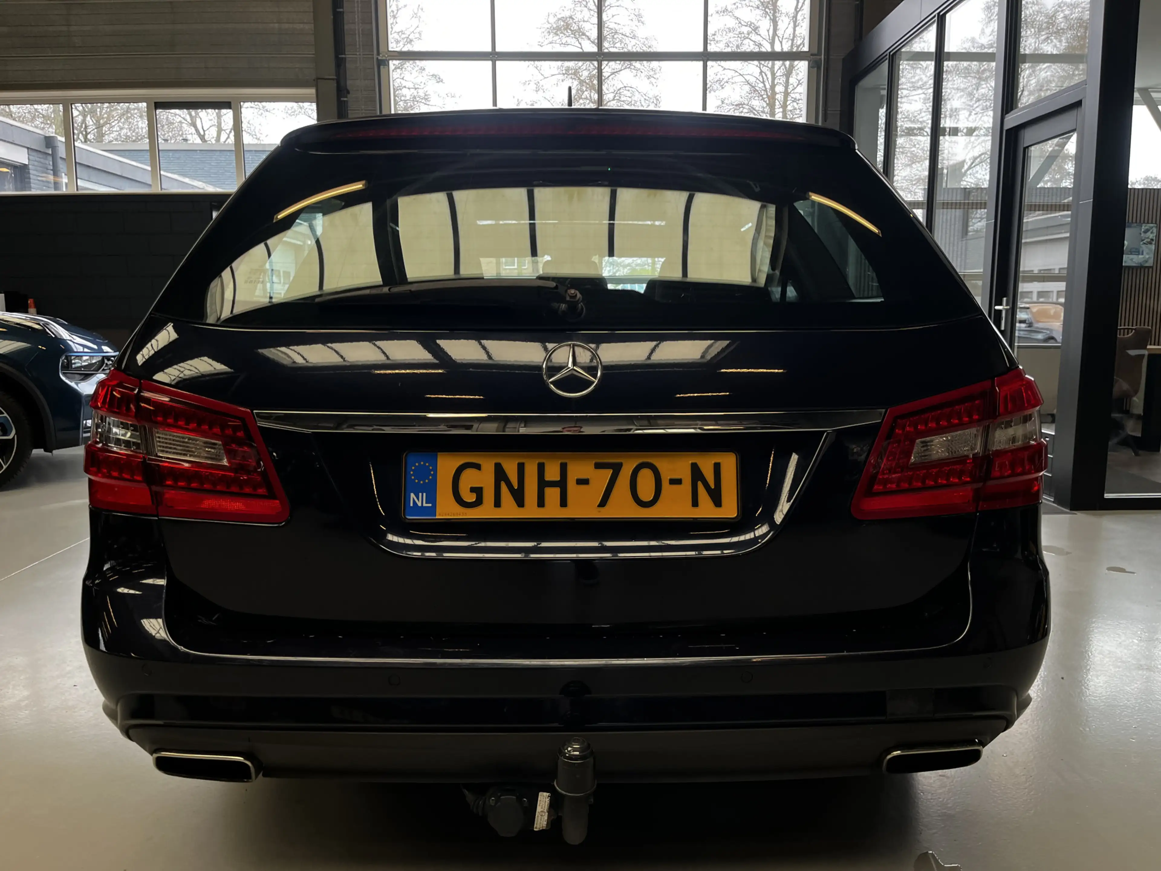 Mercedes-Benz E 350 Estate CGI Cruise, Navi, Panorama dak — photo 10