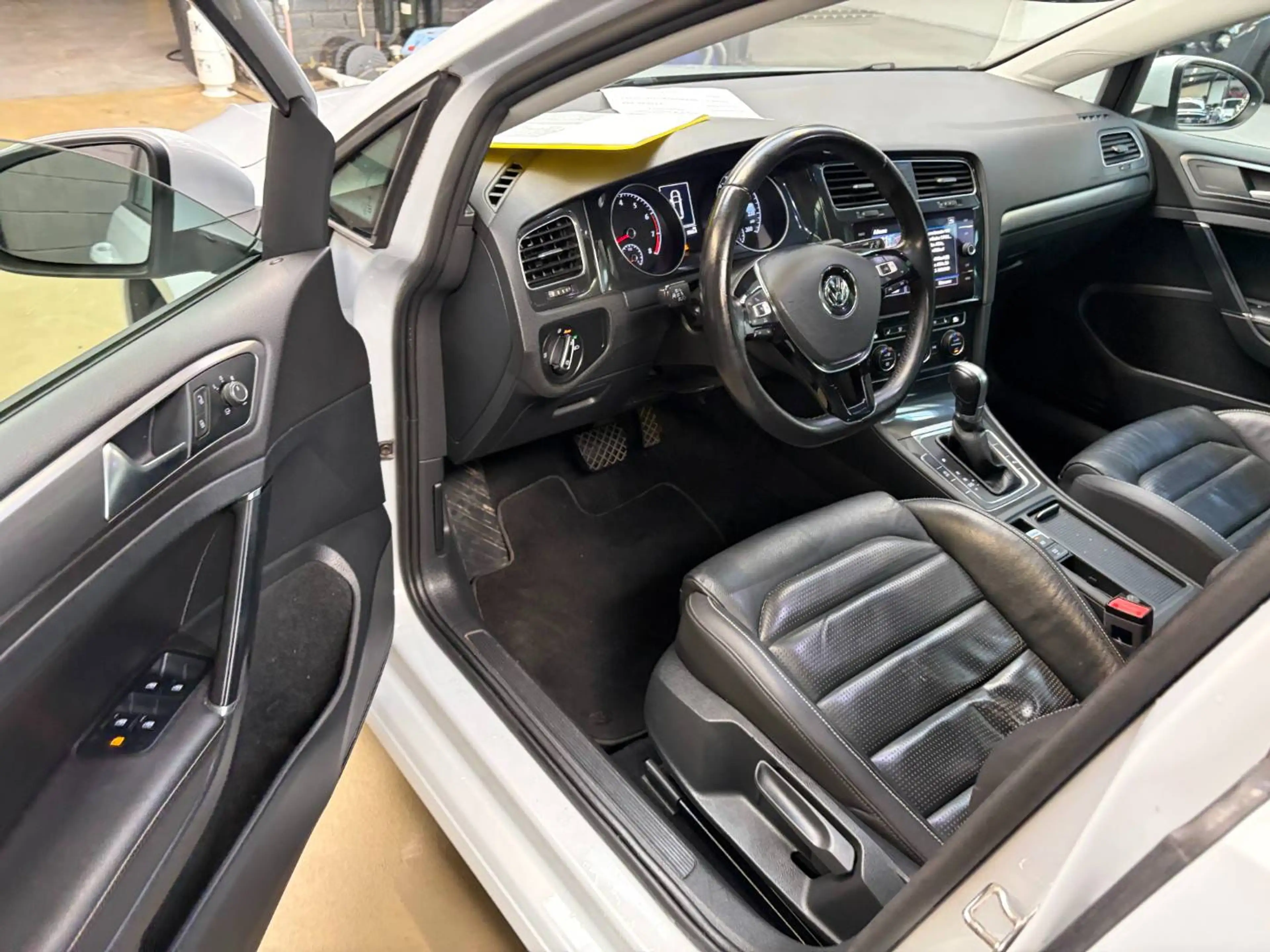 Volkswagen Golf Variant Golf SW 1.4 TGI Comfortline DSG — photo 5