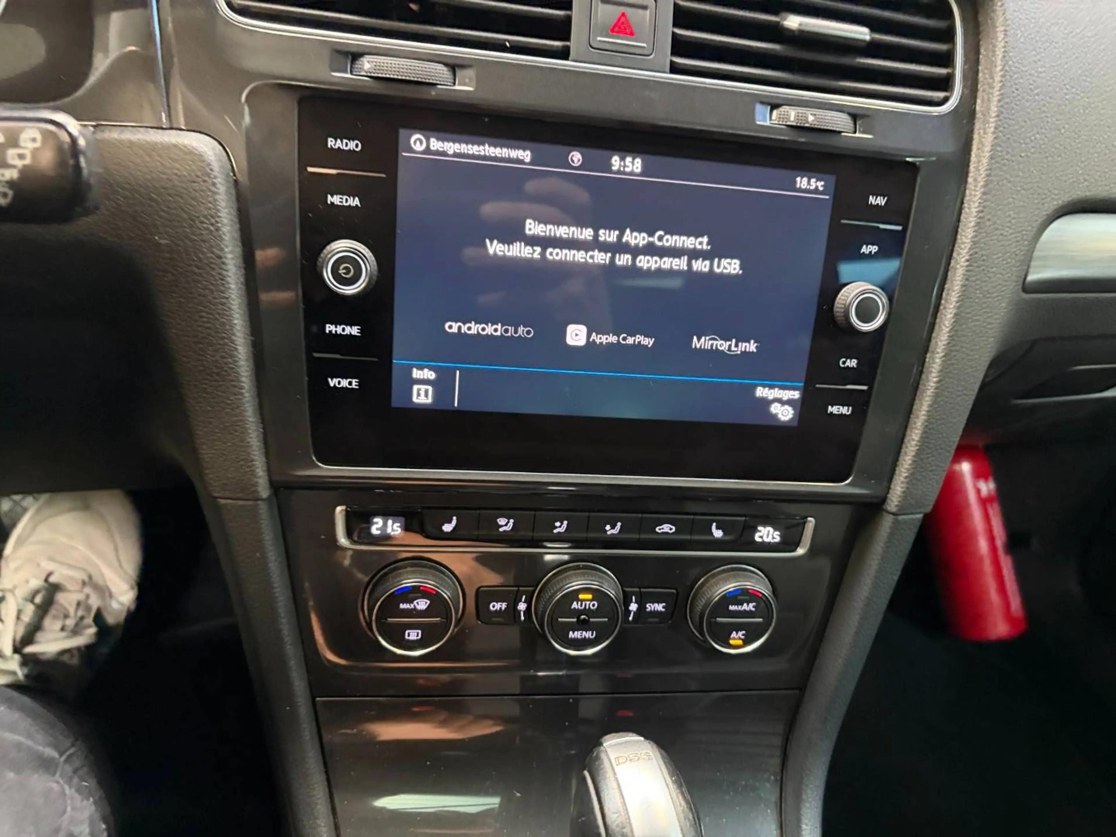 Volkswagen Golf Variant Golf SW 1.4 TGI Comfortline DSG — photo 11