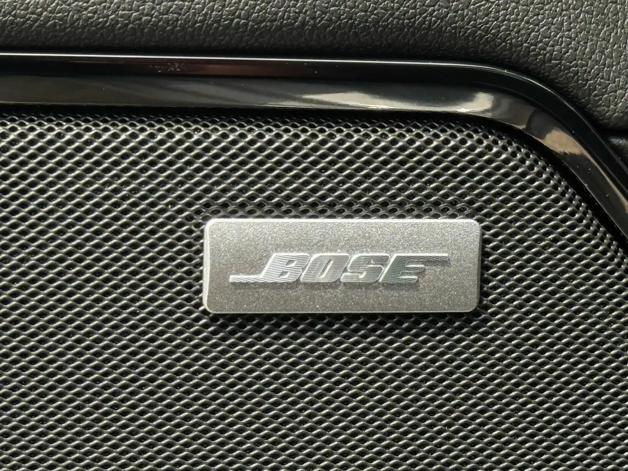 GMC Sierra 1500 photo GMC Sierra 1500