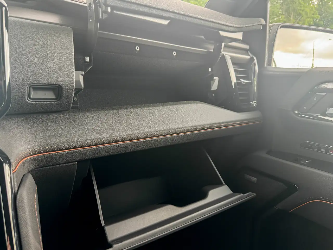 GMC Sierra 1500 photo GMC Sierra 1500
