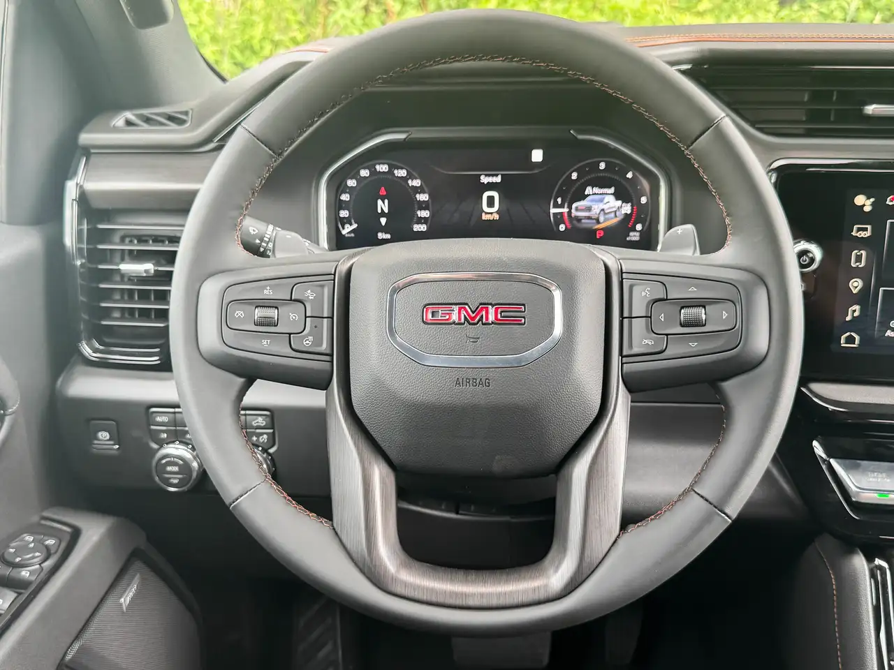 GMC Sierra 1500 photo GMC Sierra 1500