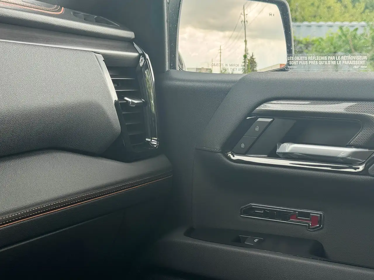 GMC Sierra 1500 photo GMC Sierra 1500