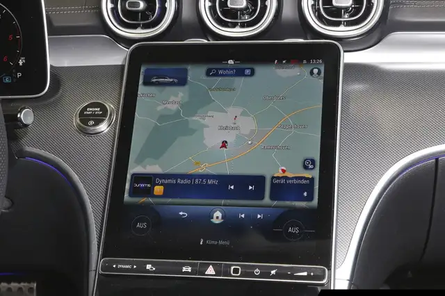 Mercedes-Benz C-Class view 11