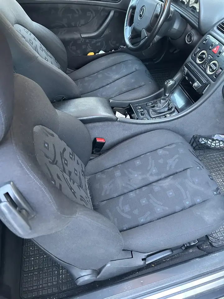 Mercedes-Benz CLK 200 Cabrio k Sport, foto 7