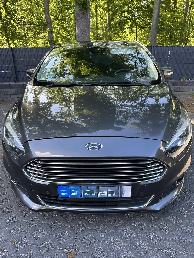 Ford S-Max S-Max 2.0 TDCi Titanium Grau - 2